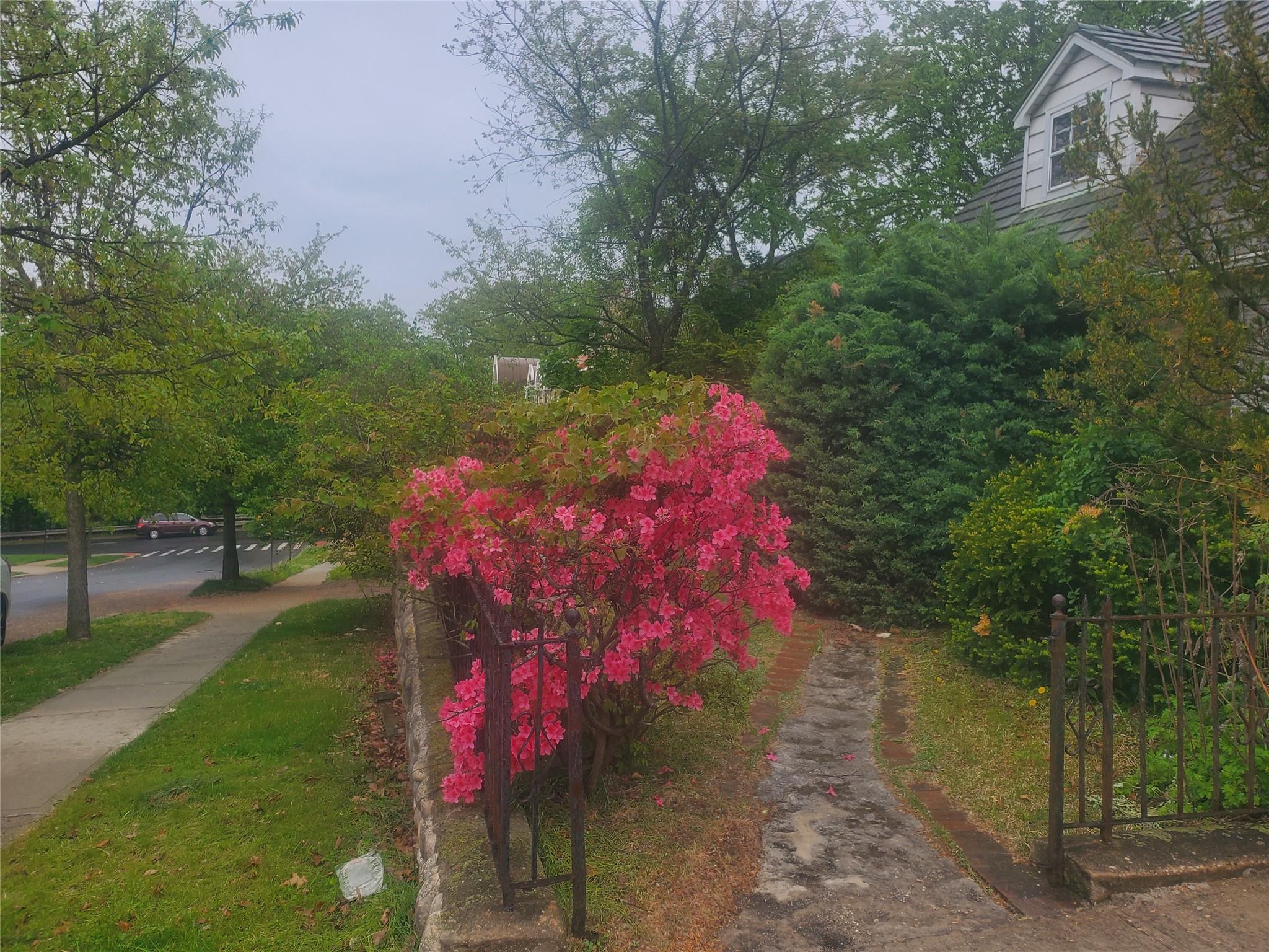 112-30 68 Avenue, Forest Hills, NY 11375