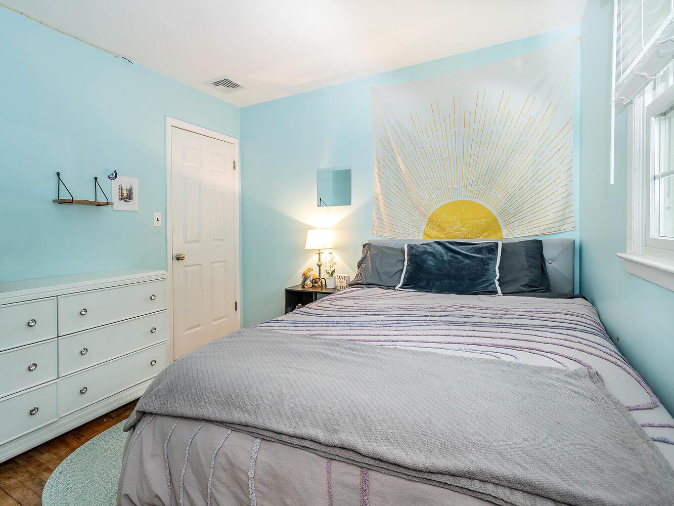 348 Littleworth Lane, Sea Cliff, NY 11579