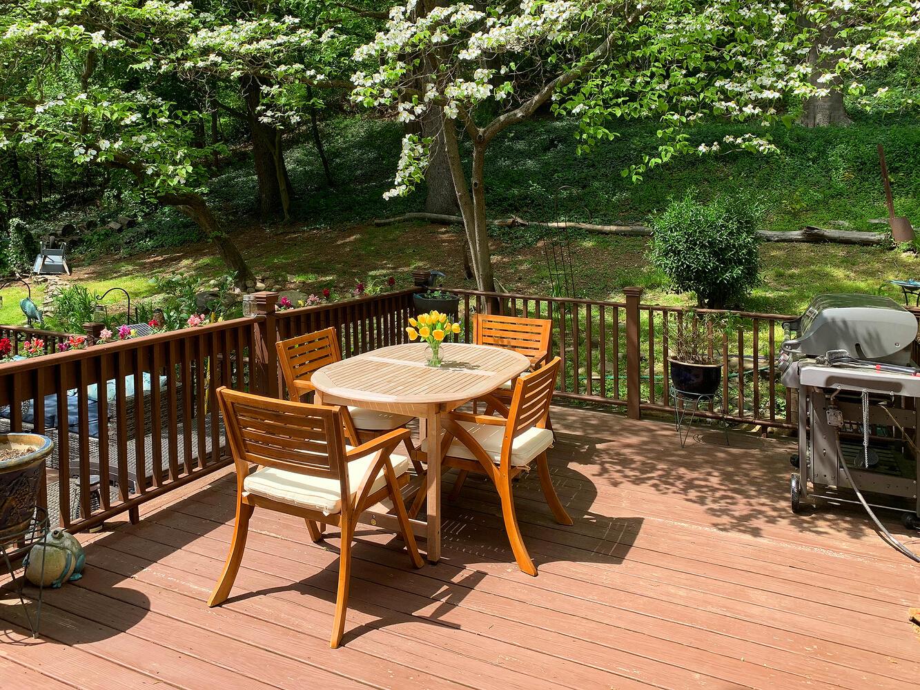 348 Littleworth Lane, Sea Cliff, NY 11579