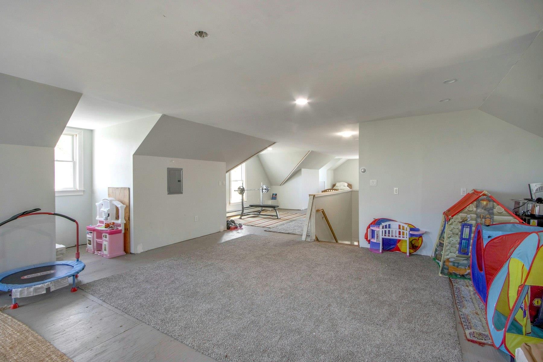 405 Christian Herald Road, Valley Cottage, NY 10989