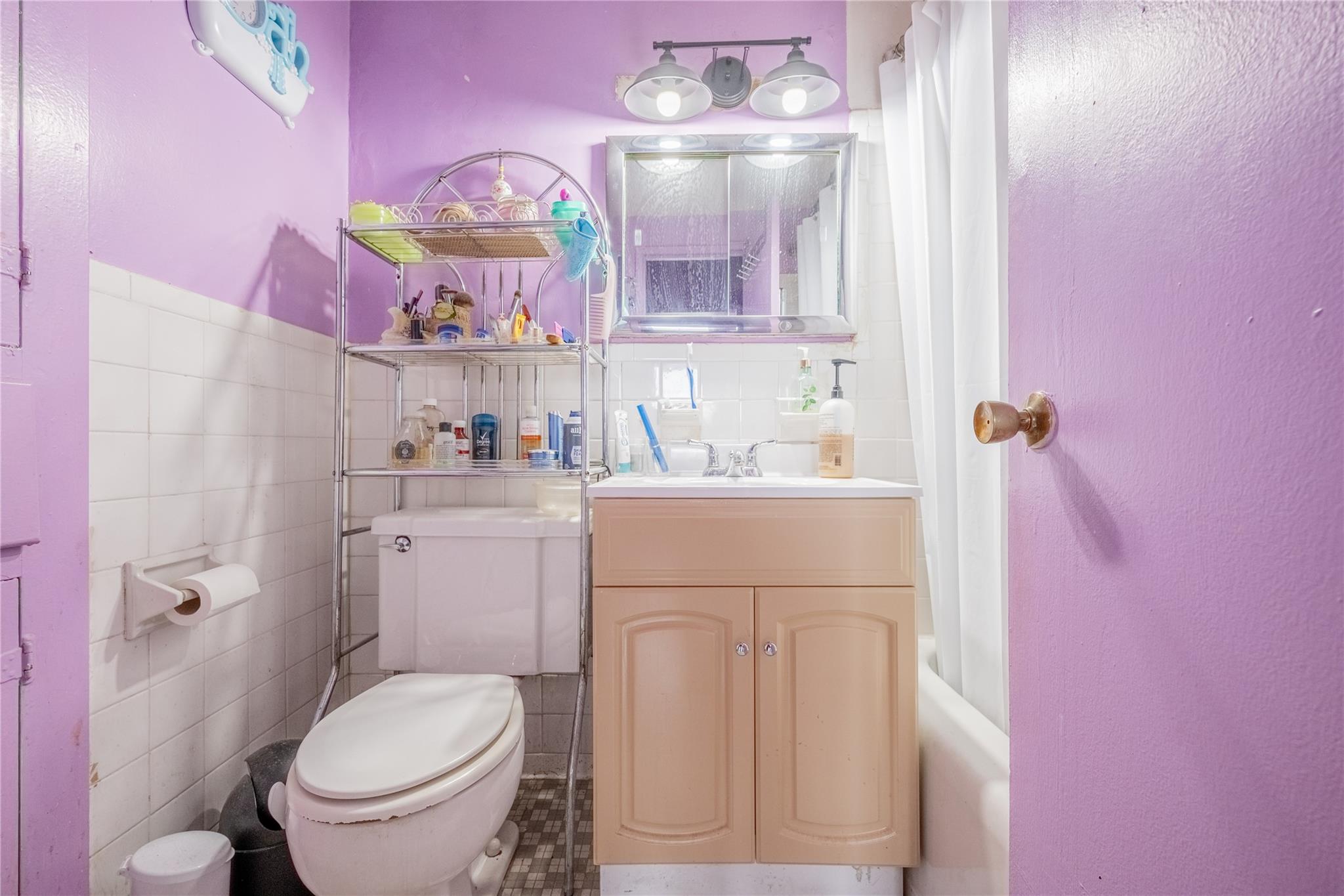 89-15 Parsons Boulevard # 8C, Jamaica, NY 11432