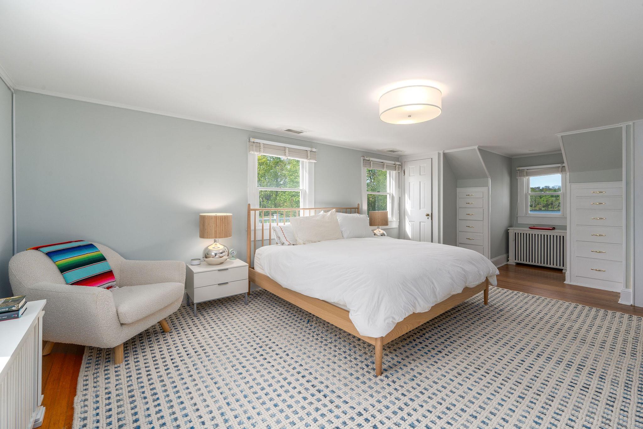 2455 New Suffolk Avenue, Mattituck, NY 11952