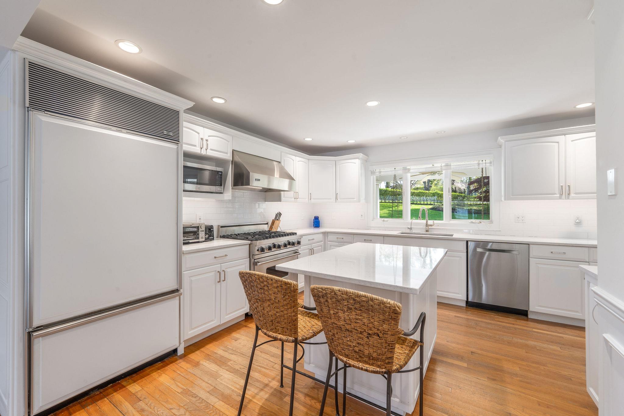 2455 New Suffolk Avenue, Mattituck, NY 11952