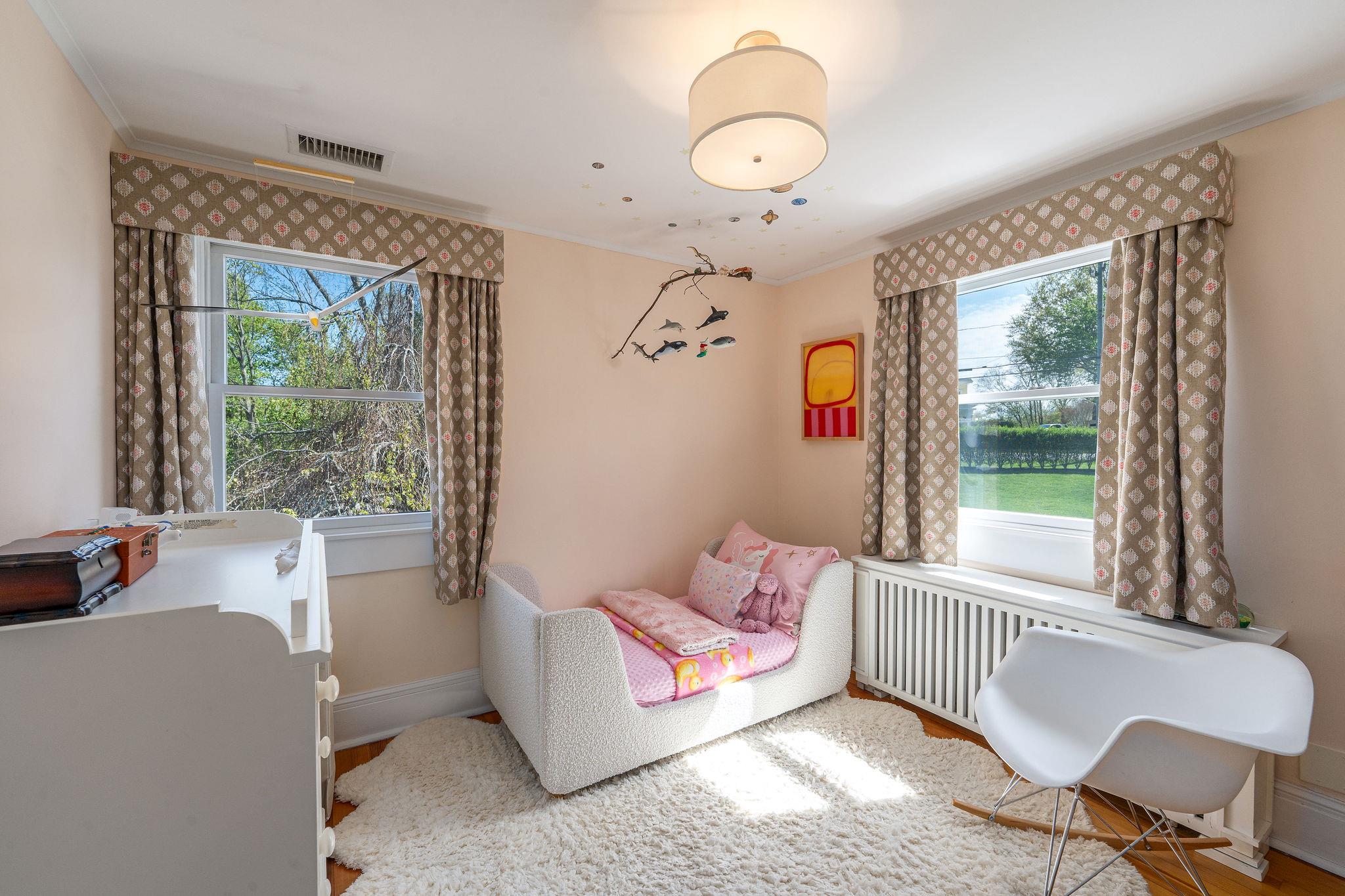 2455 New Suffolk Avenue, Mattituck, NY 11952