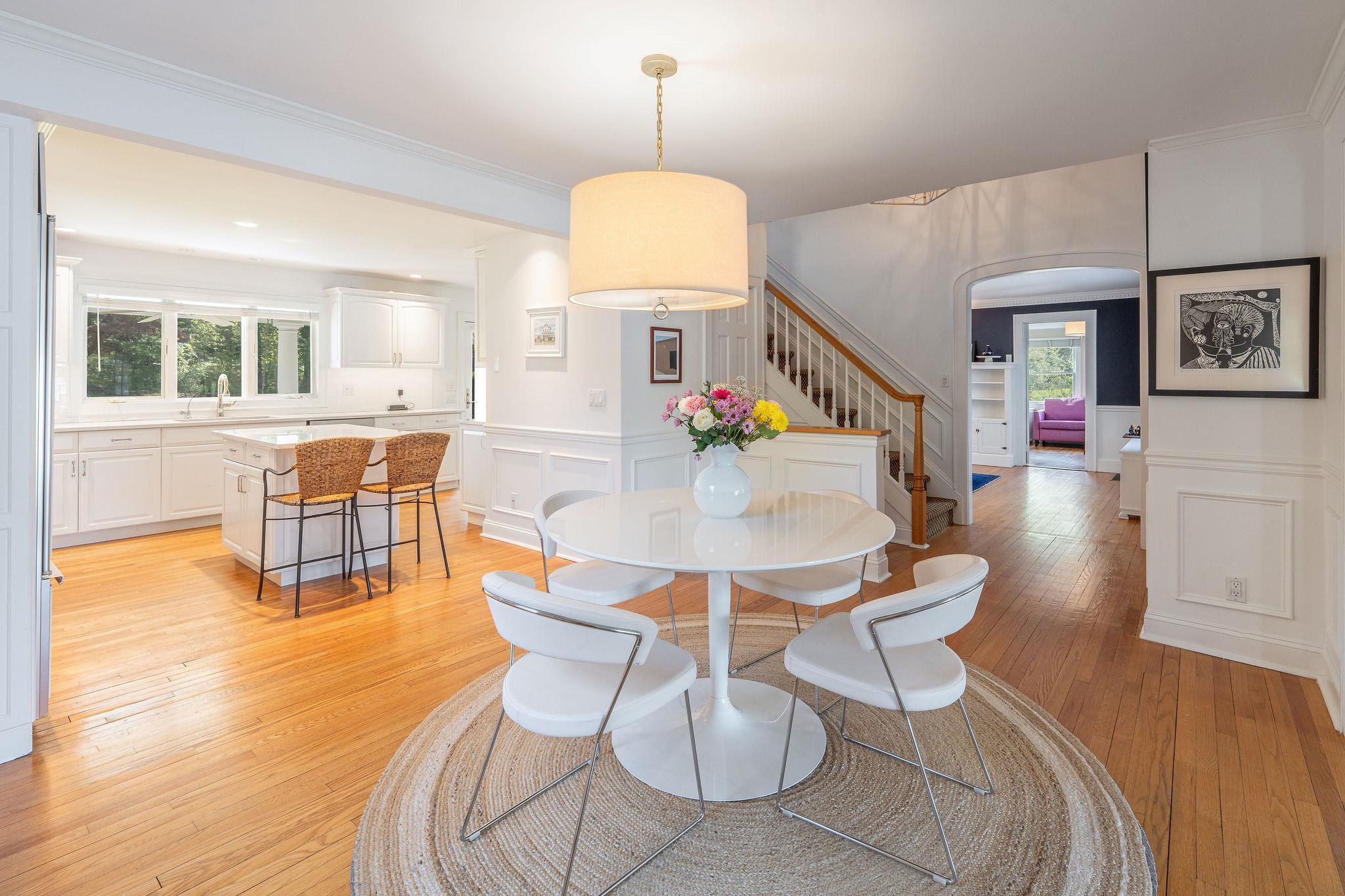 2455 New Suffolk Avenue, Mattituck, NY 11952