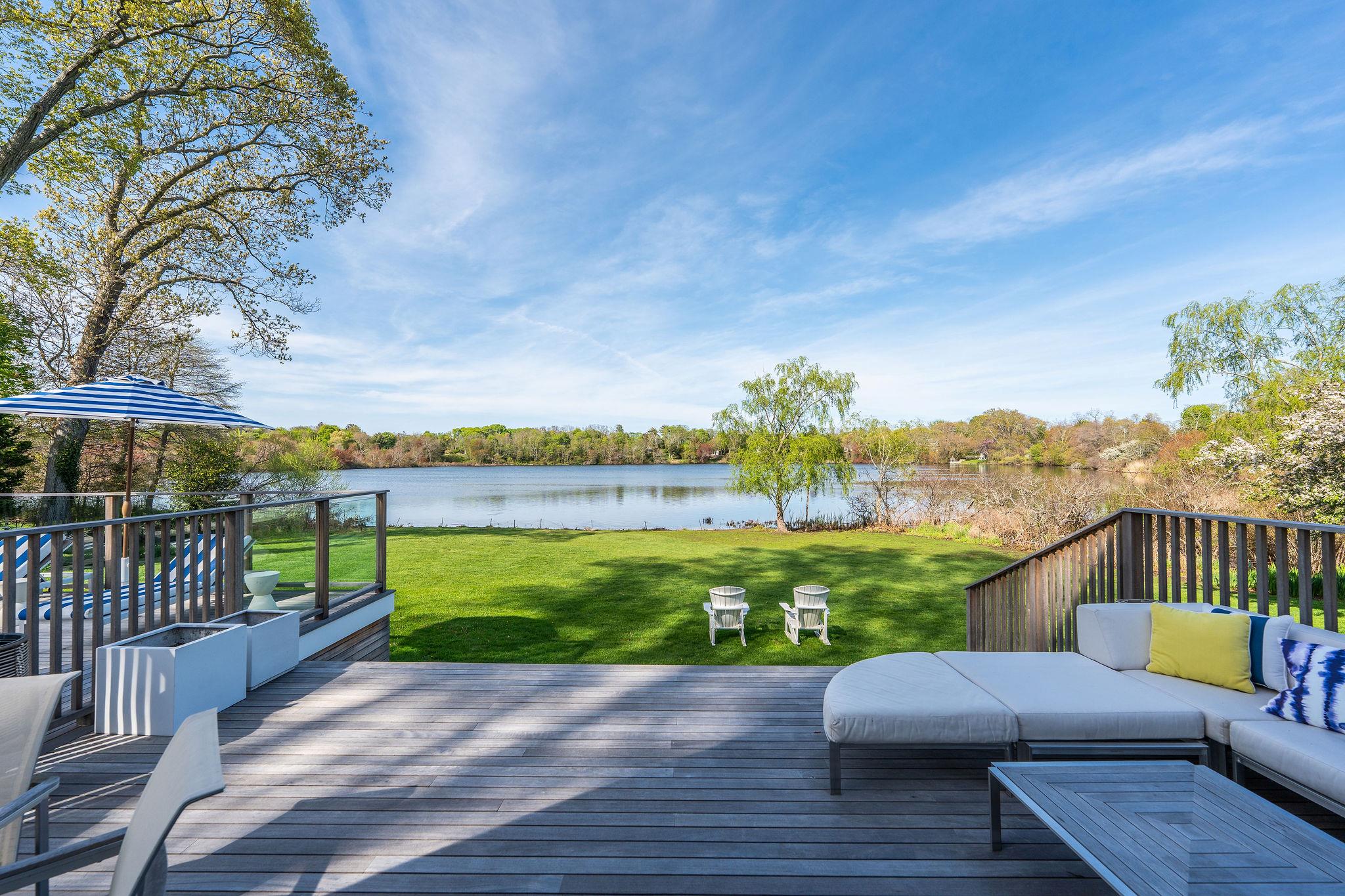 2455 New Suffolk Avenue, Mattituck, NY 11952