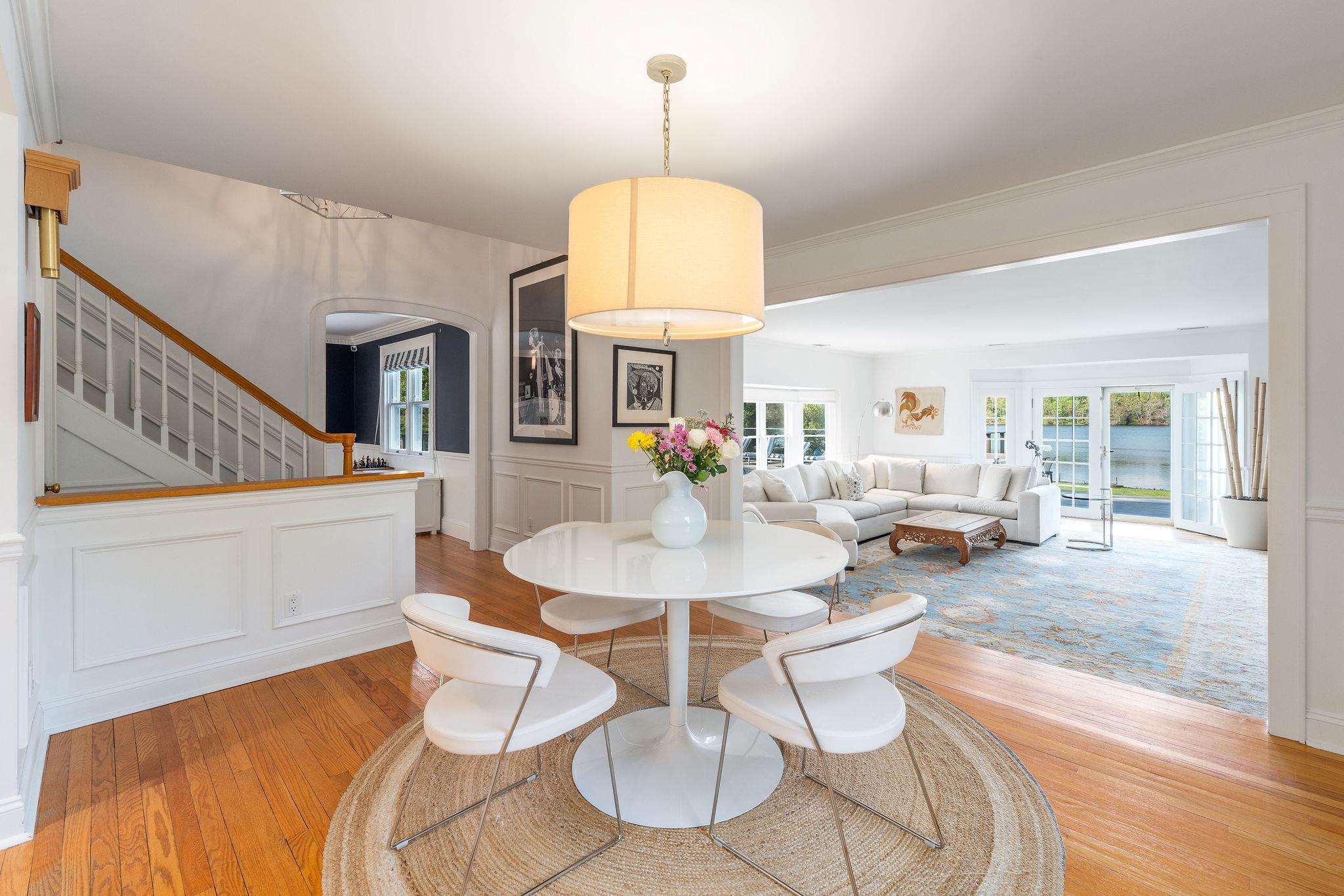 2455 New Suffolk Avenue, Mattituck, NY 11952