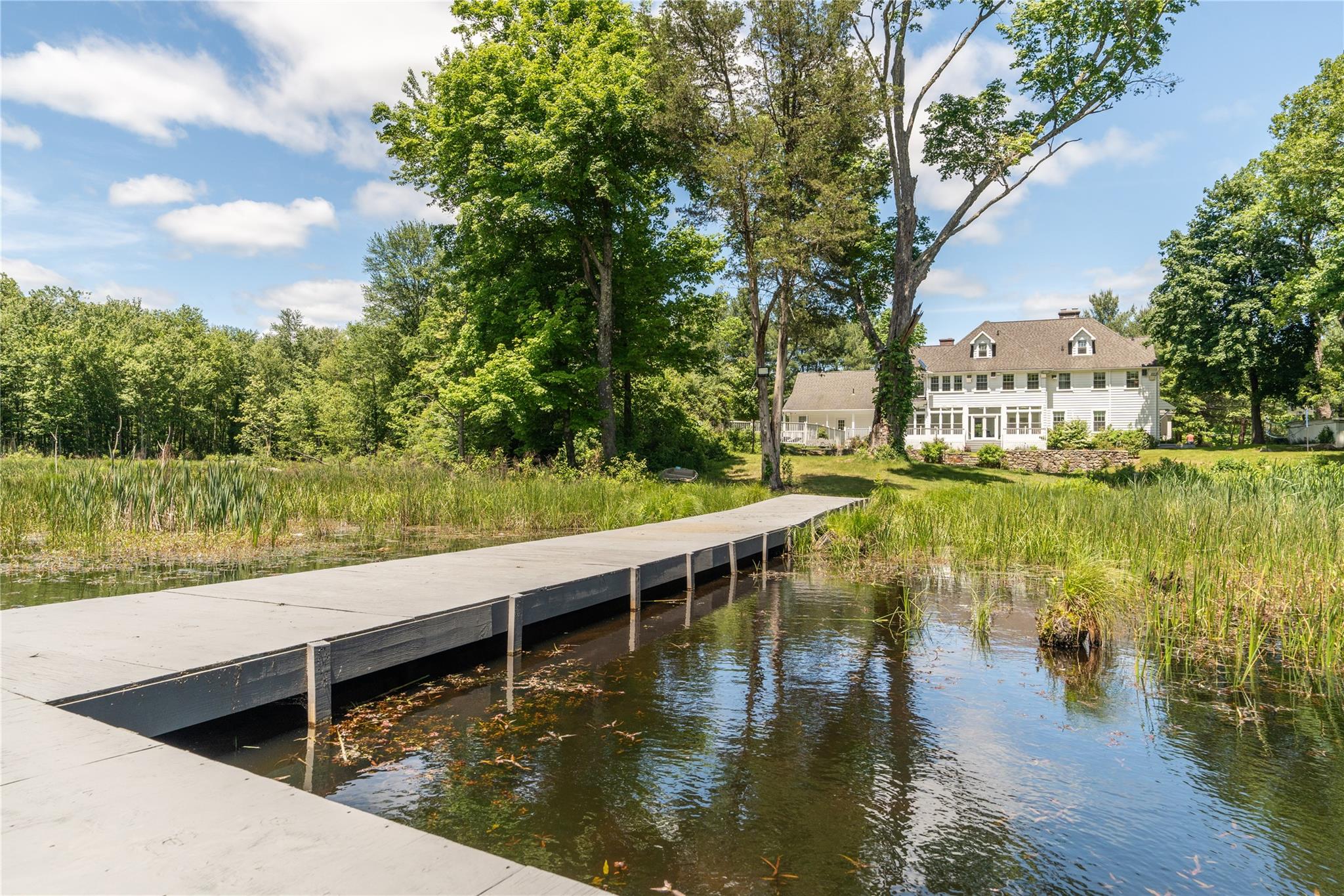 81 Eagle Valley Road, Sloatsburg, NY 10974