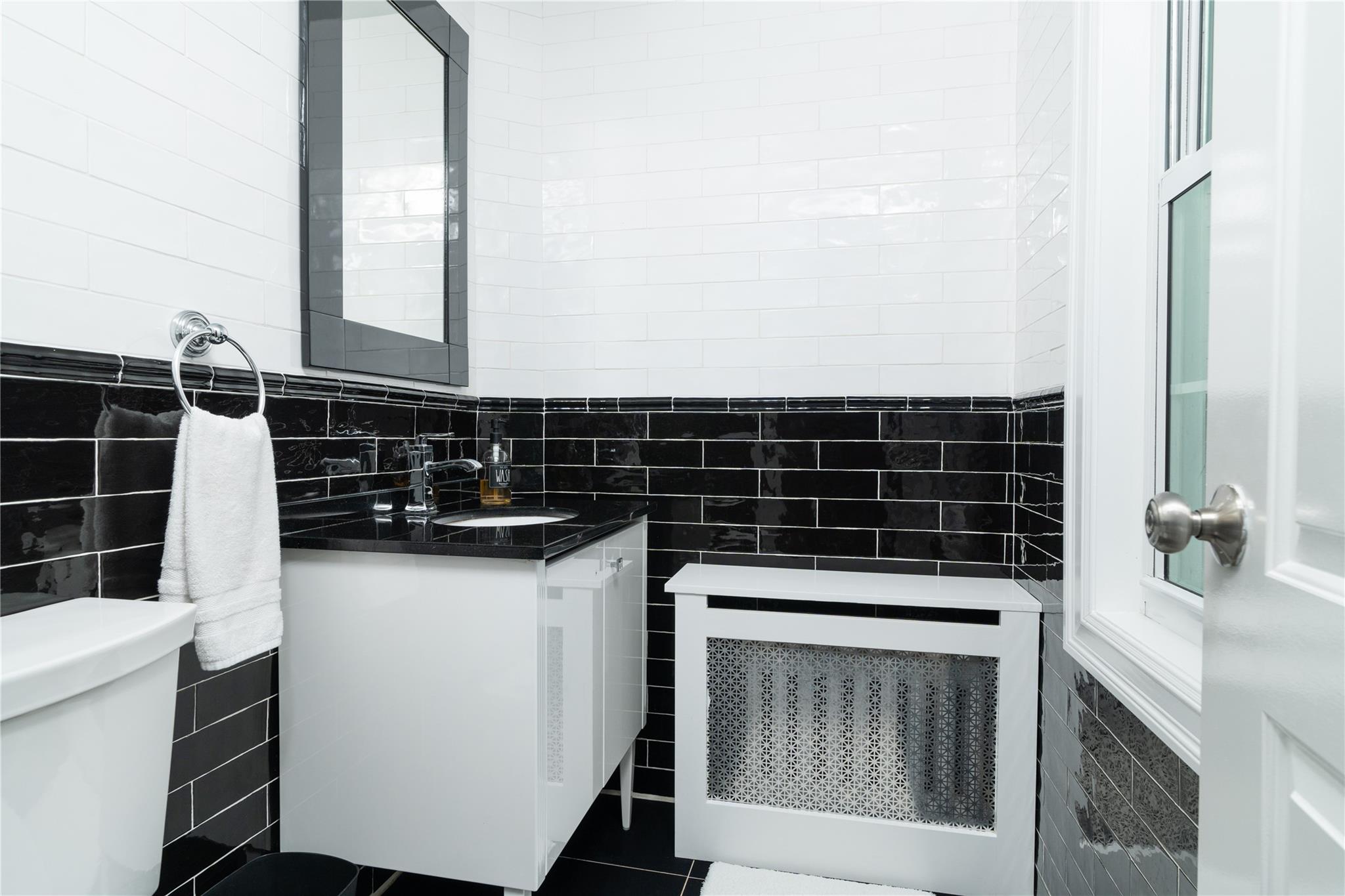 81 Eagle Valley Road, Sloatsburg, NY 10974