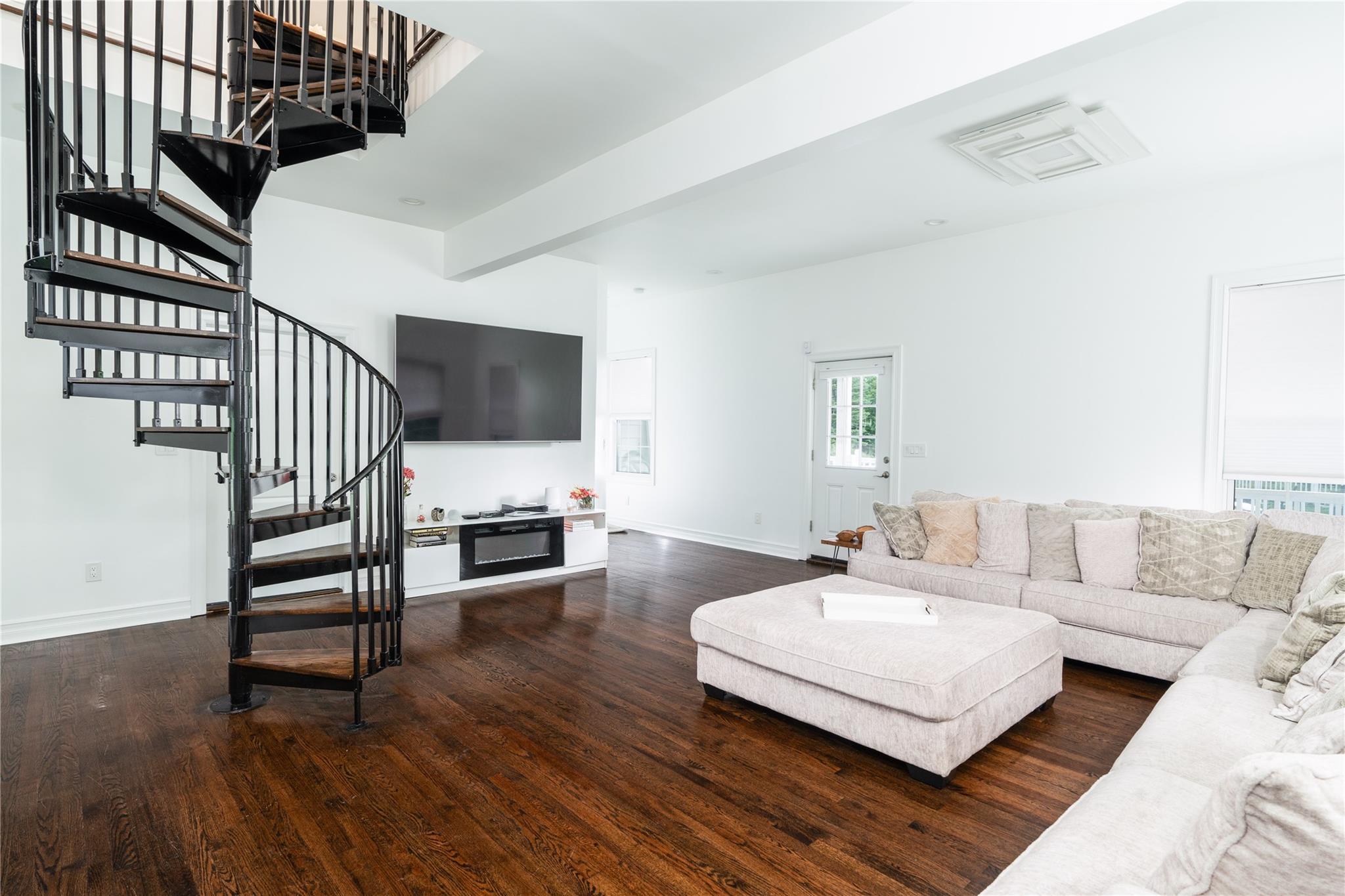 81 Eagle Valley Road, Sloatsburg, NY 10974