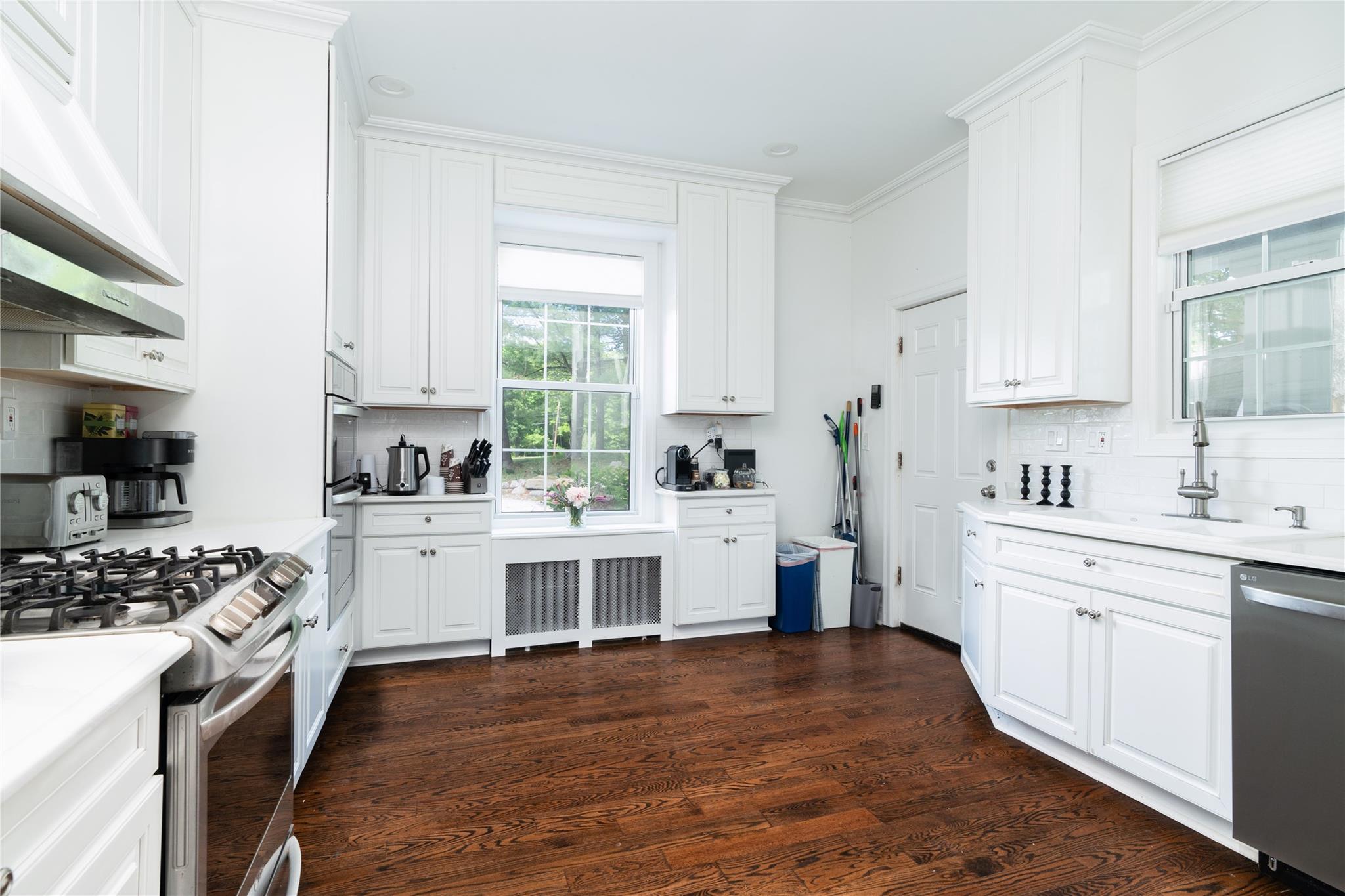 81 Eagle Valley Road, Sloatsburg, NY 10974