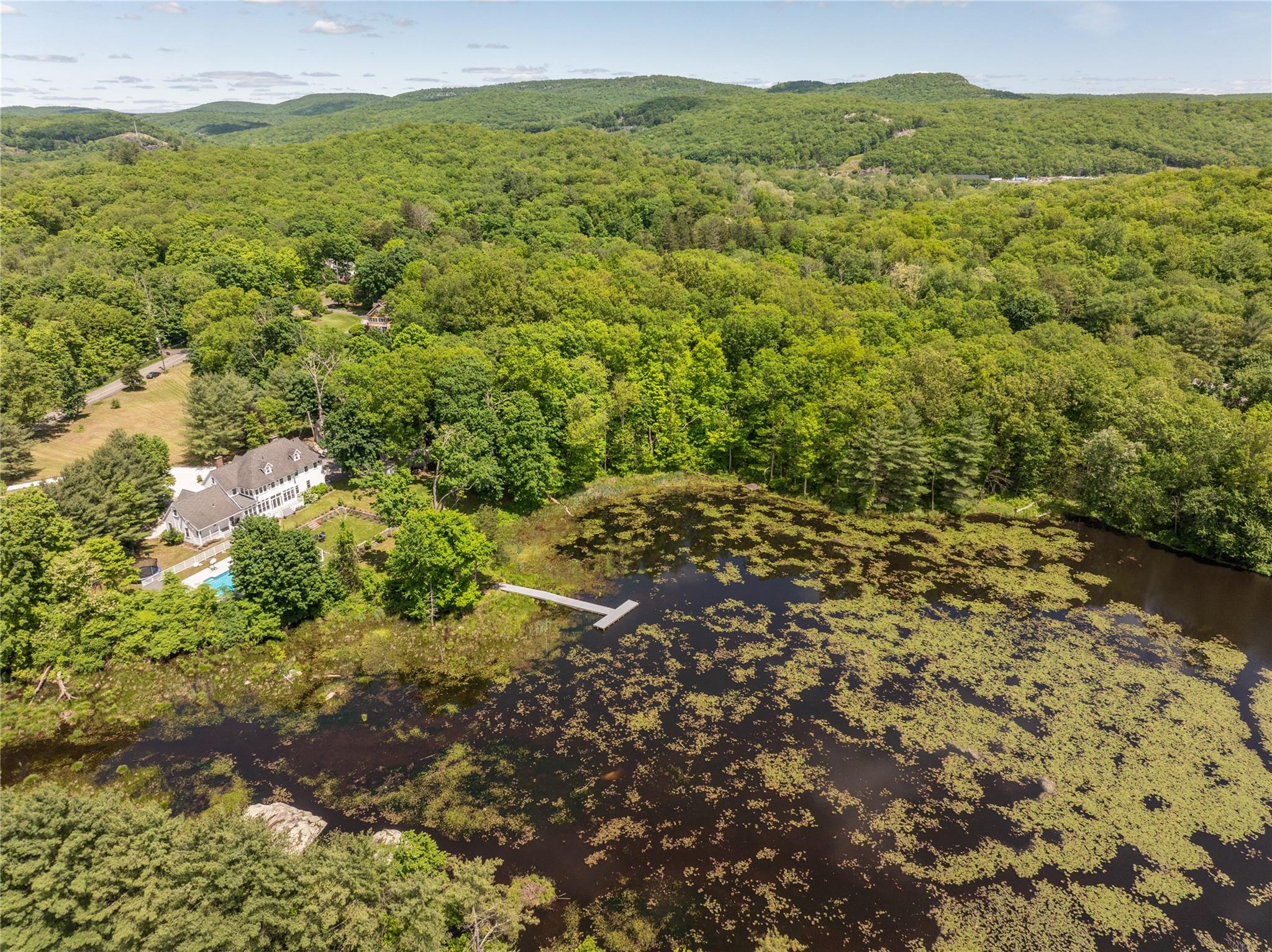 81 Eagle Valley Road, Sloatsburg, NY 10974