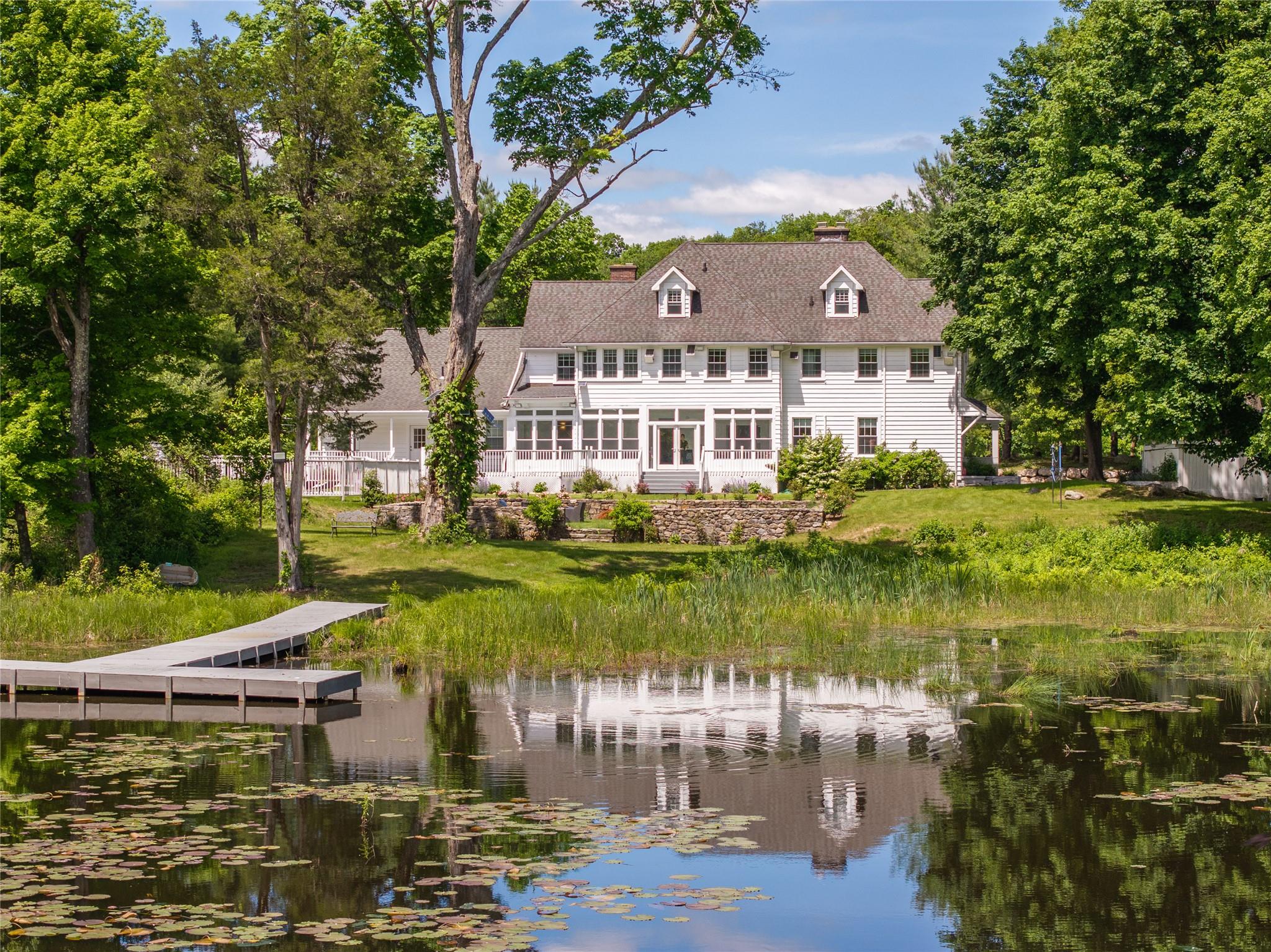 81 Eagle Valley Road, Sloatsburg, NY 10974