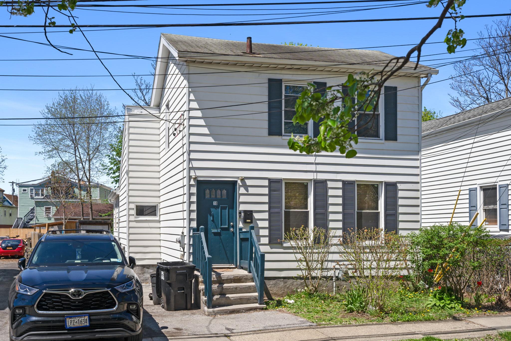 10 Grant Street, Poughkeepsie, NY 12601