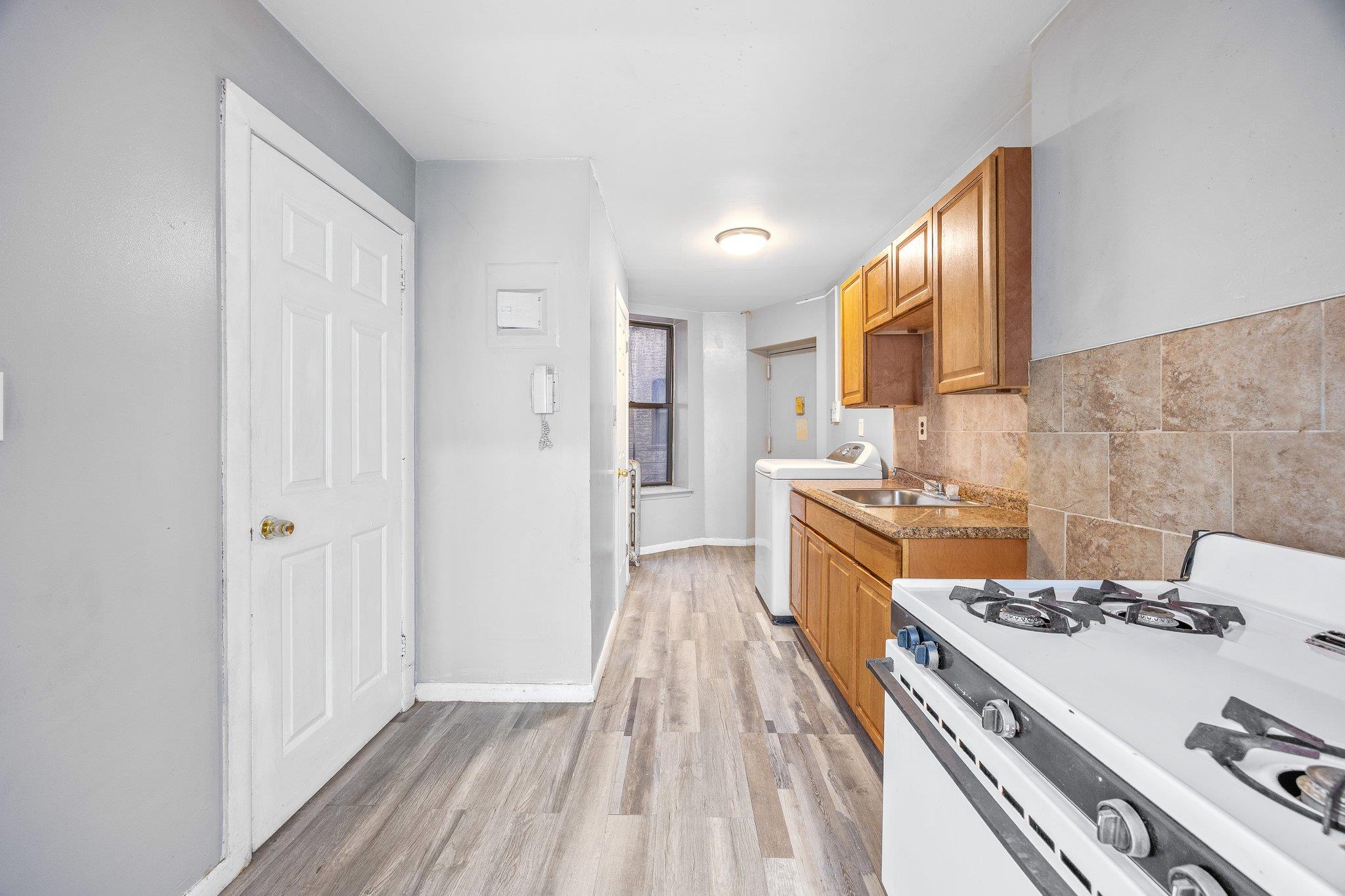 72 Richardson Street # 4, Brooklyn, NY 11211