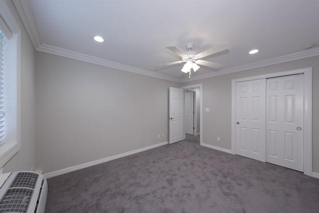 4 Dunstan Place # 404B, Coram, NY 11727