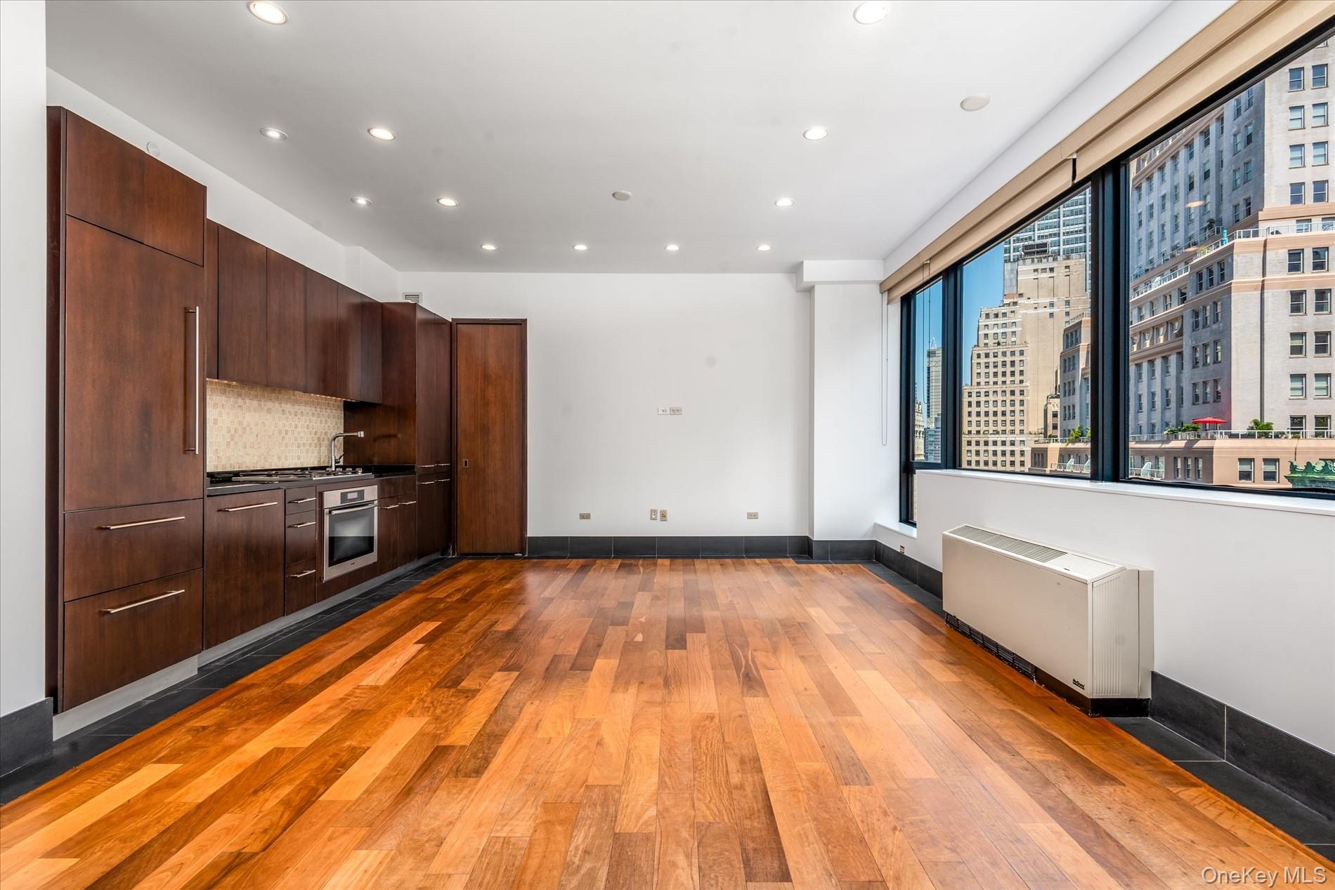 40 Broad Street # 28H, New York (Manhattan), NY 10004