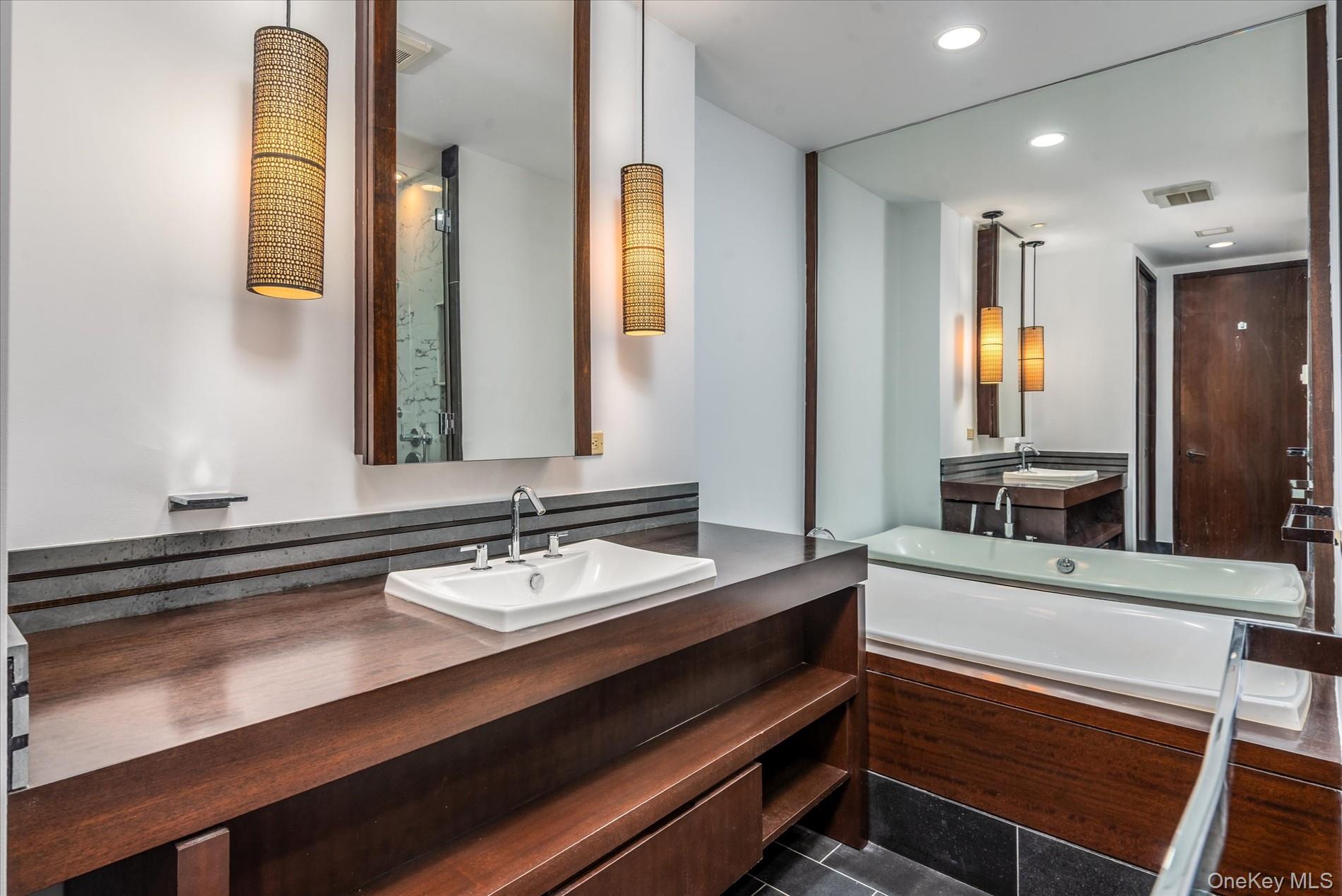 40 Broad Street # 28H, New York (Manhattan), NY 10004