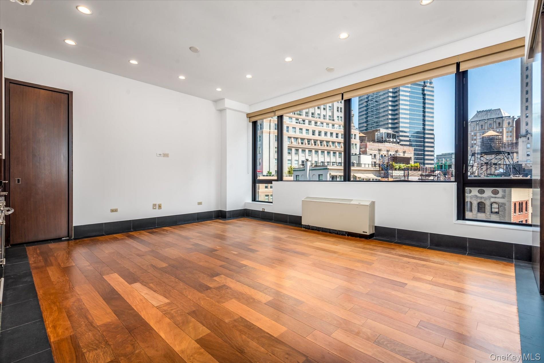 40 Broad Street # 28H, New York (Manhattan), NY 10004