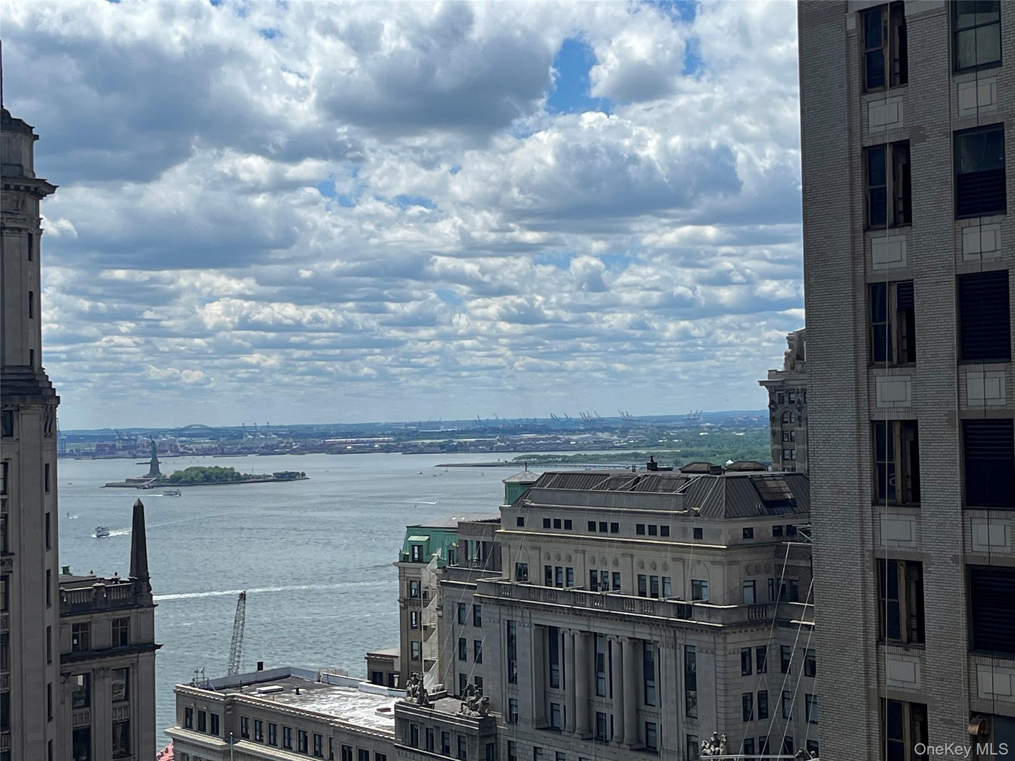 40 Broad Street # 28H, New York (Manhattan), NY 10004