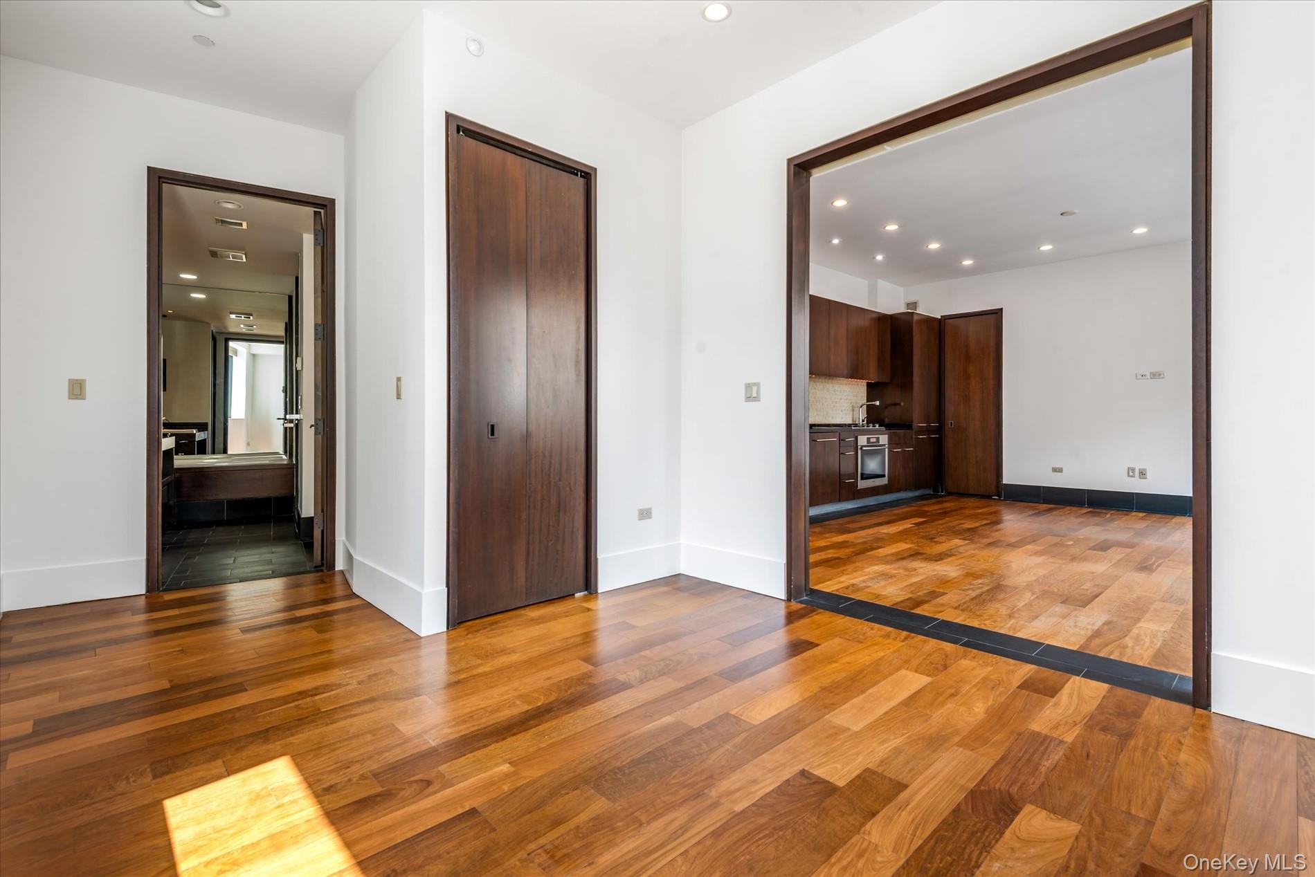 40 Broad Street # 28H, New York (Manhattan), NY 10004