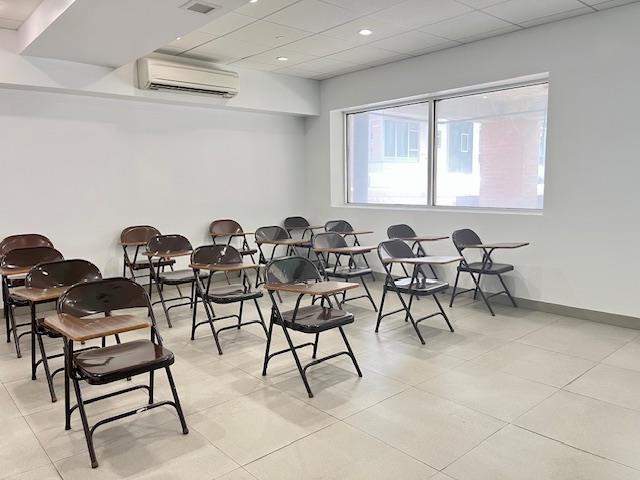 37-20 Prince Street # 4B, Flushing, NY 11354