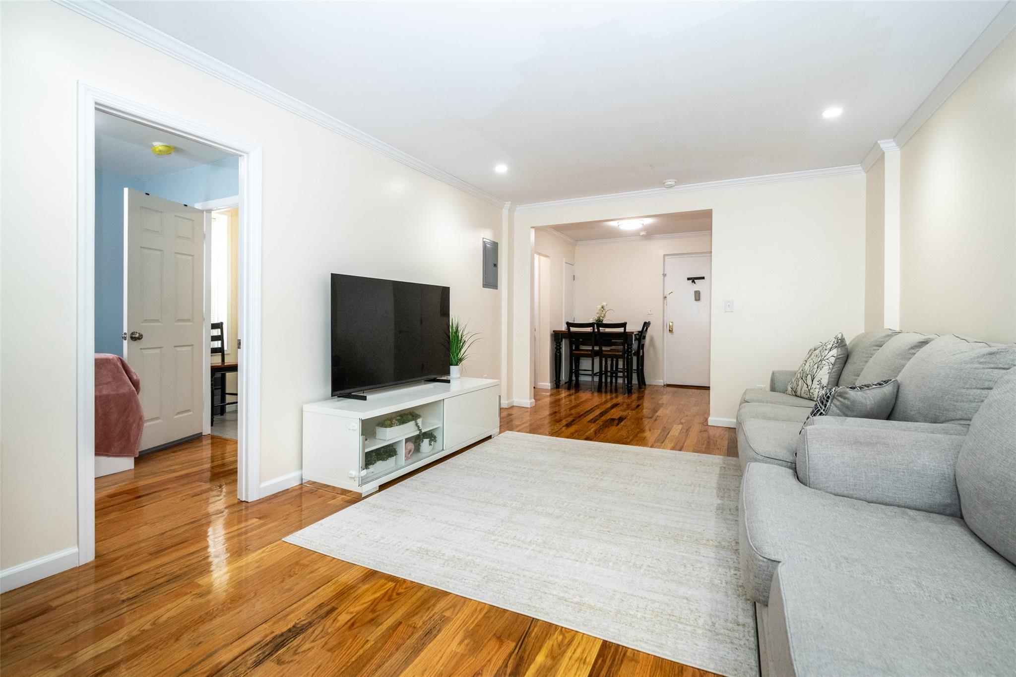 90 Union Street # 1A, New Rochelle, NY 10801-2426