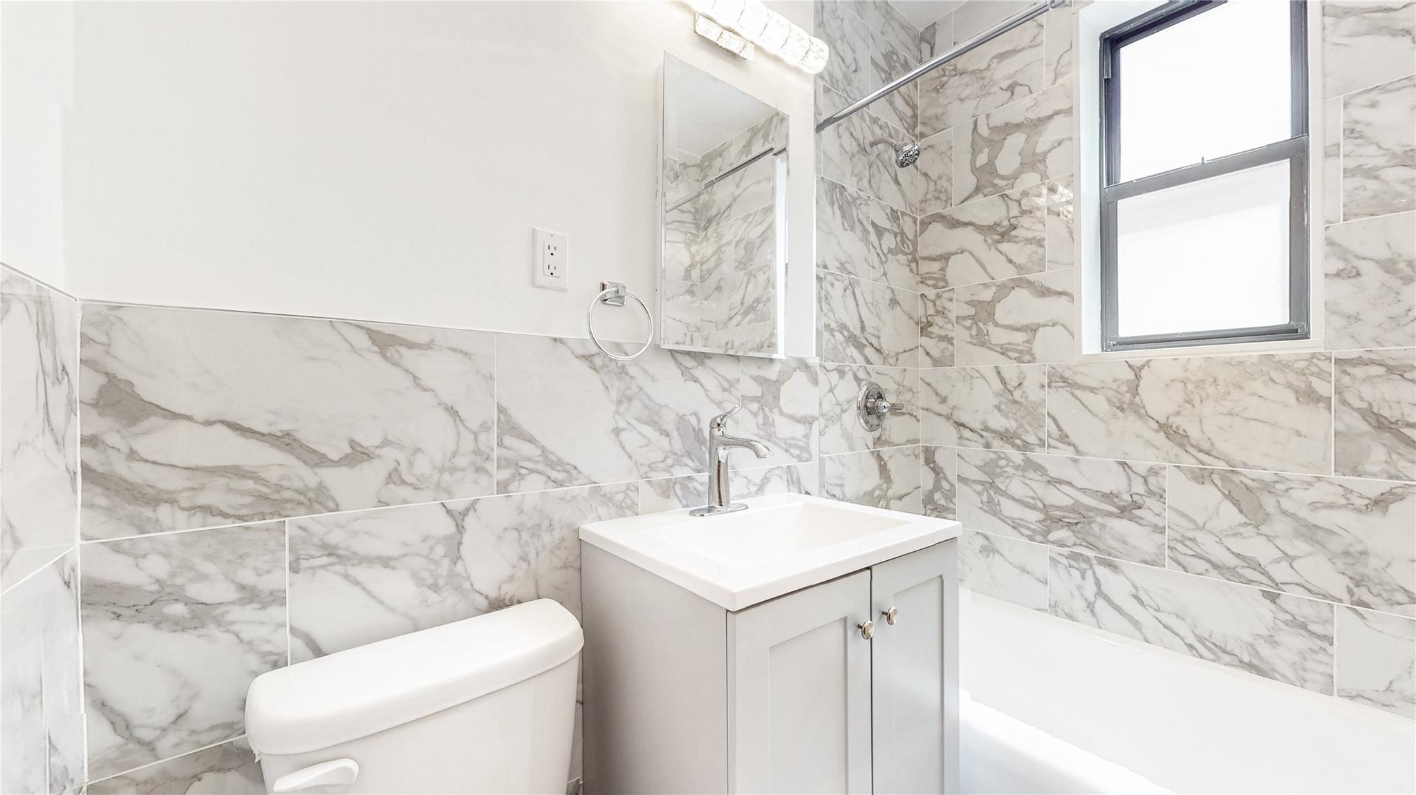 110-45 71st Road # 2M, Forest Hills, NY 11375