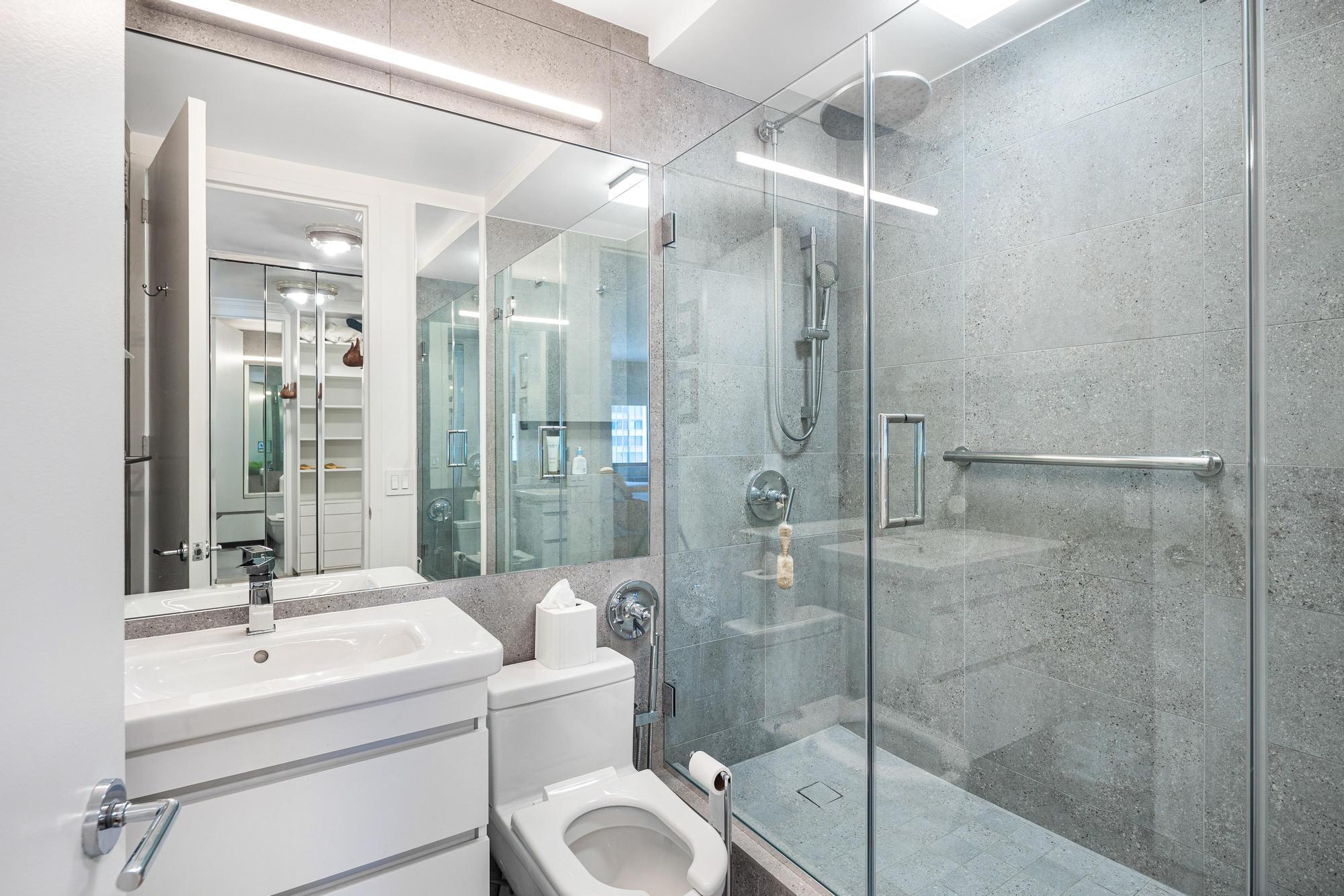 255 E 49th Street # 30ABC, New York (Manhattan), NY 10017