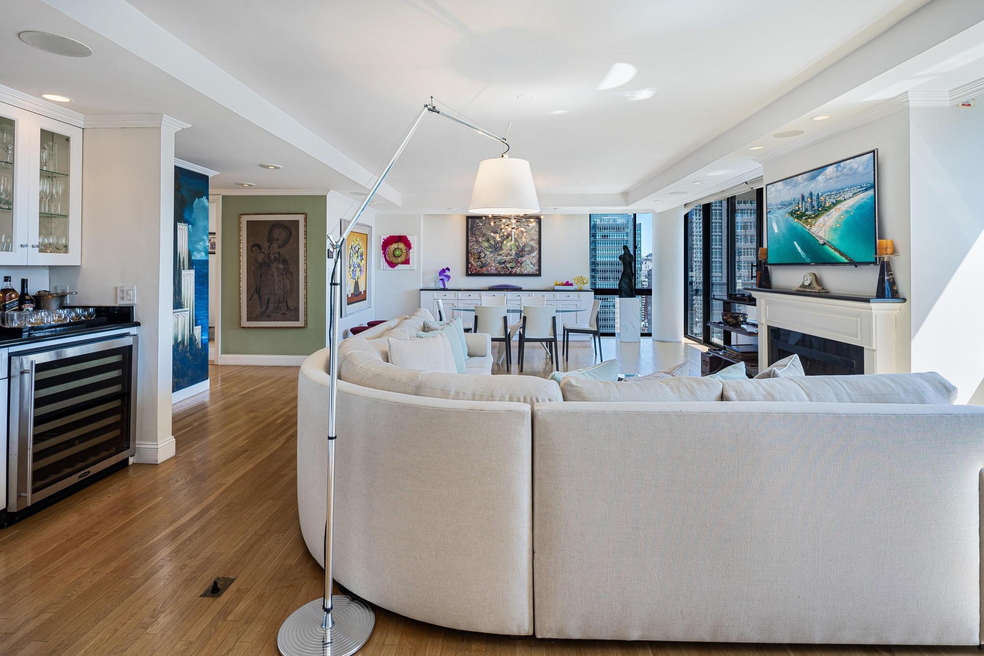 255 E 49th Street # 30ABC, New York (Manhattan), NY 10017