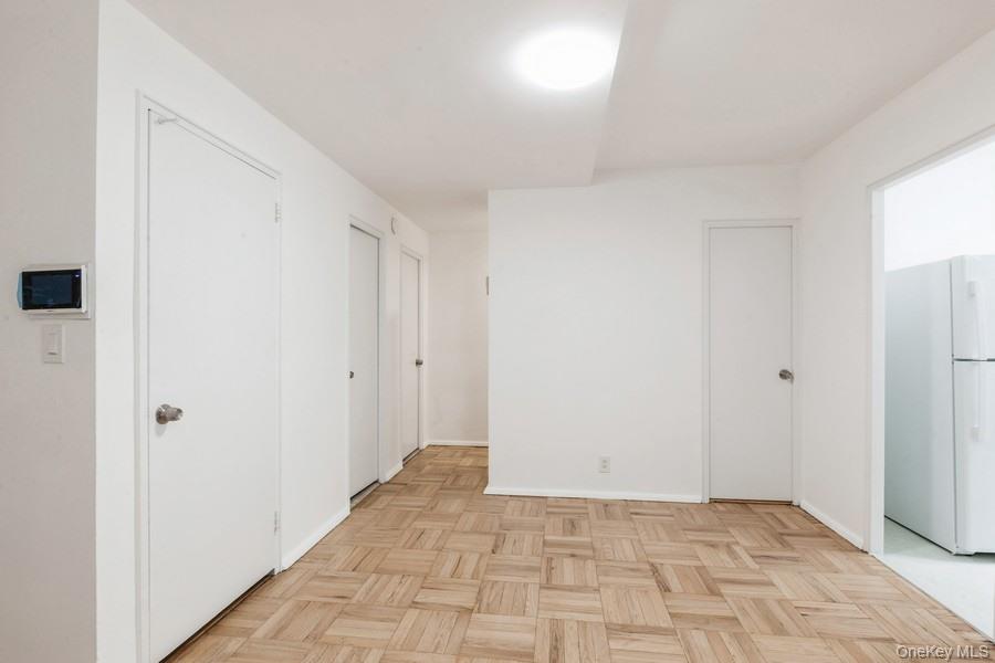 21-55 34th Ave # 3C, Astoria, NY 11106