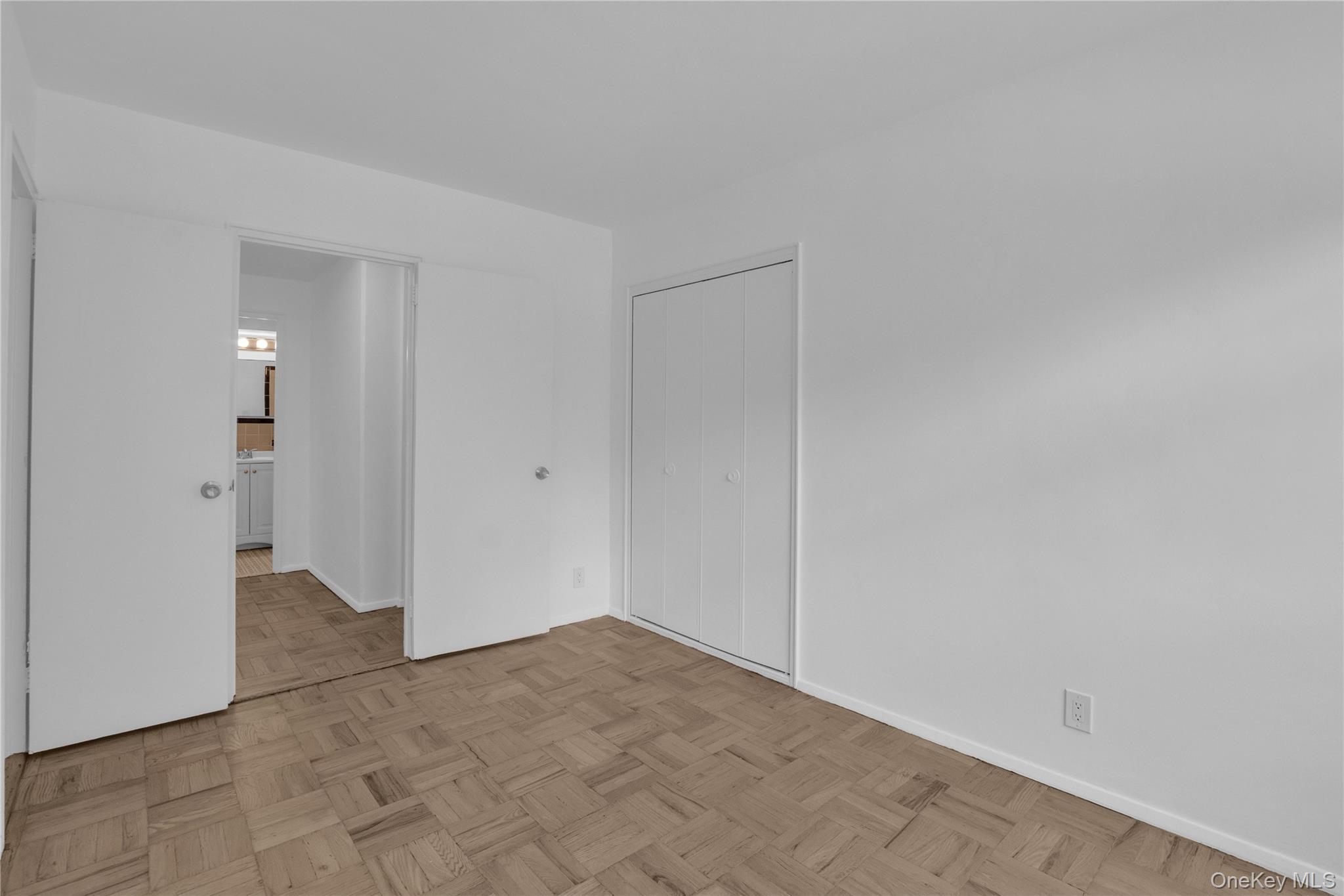 21-55 34th Ave # 3C, Astoria, NY 11106