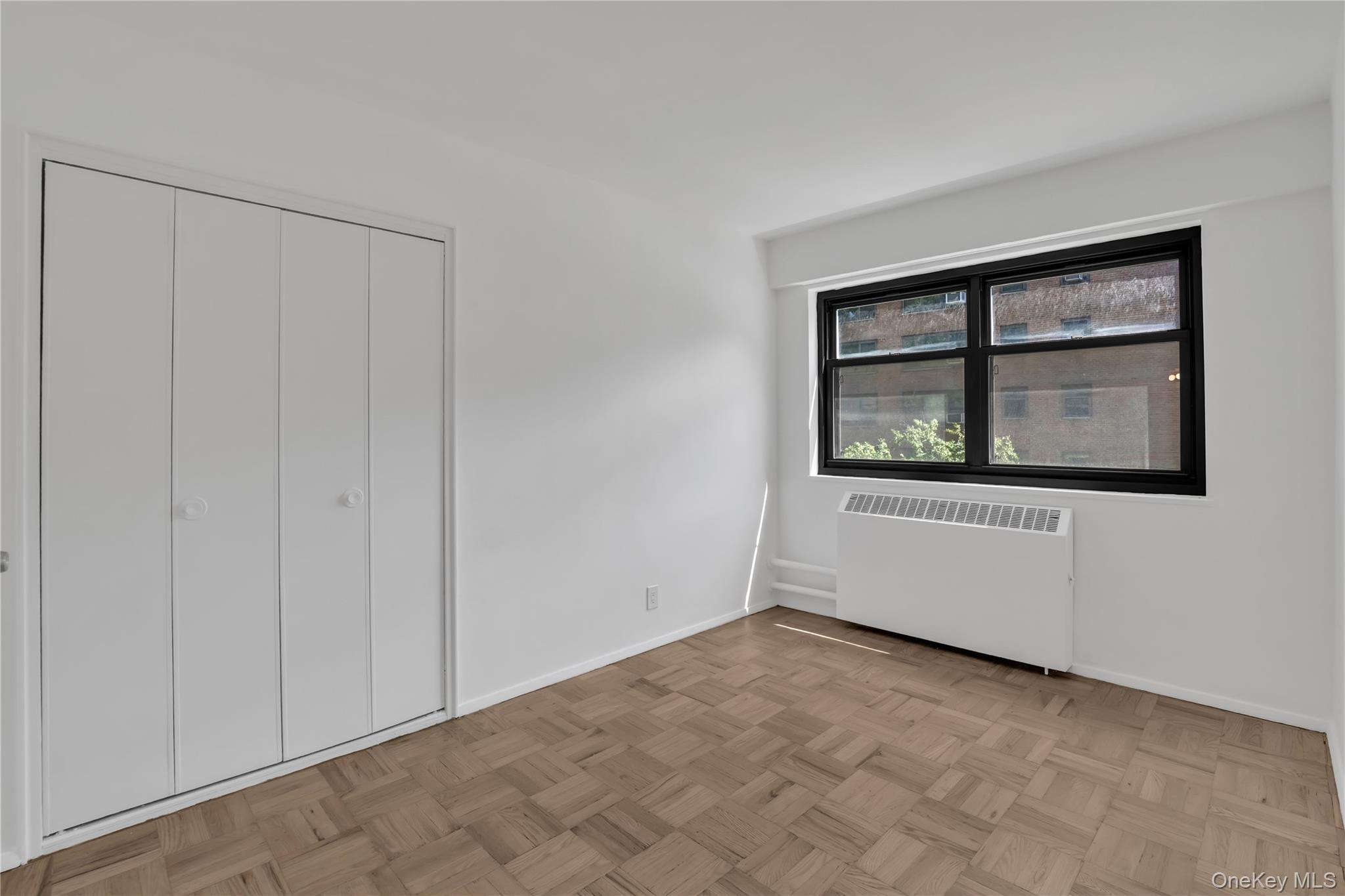 21-55 34th Ave # 3C, Astoria, NY 11106