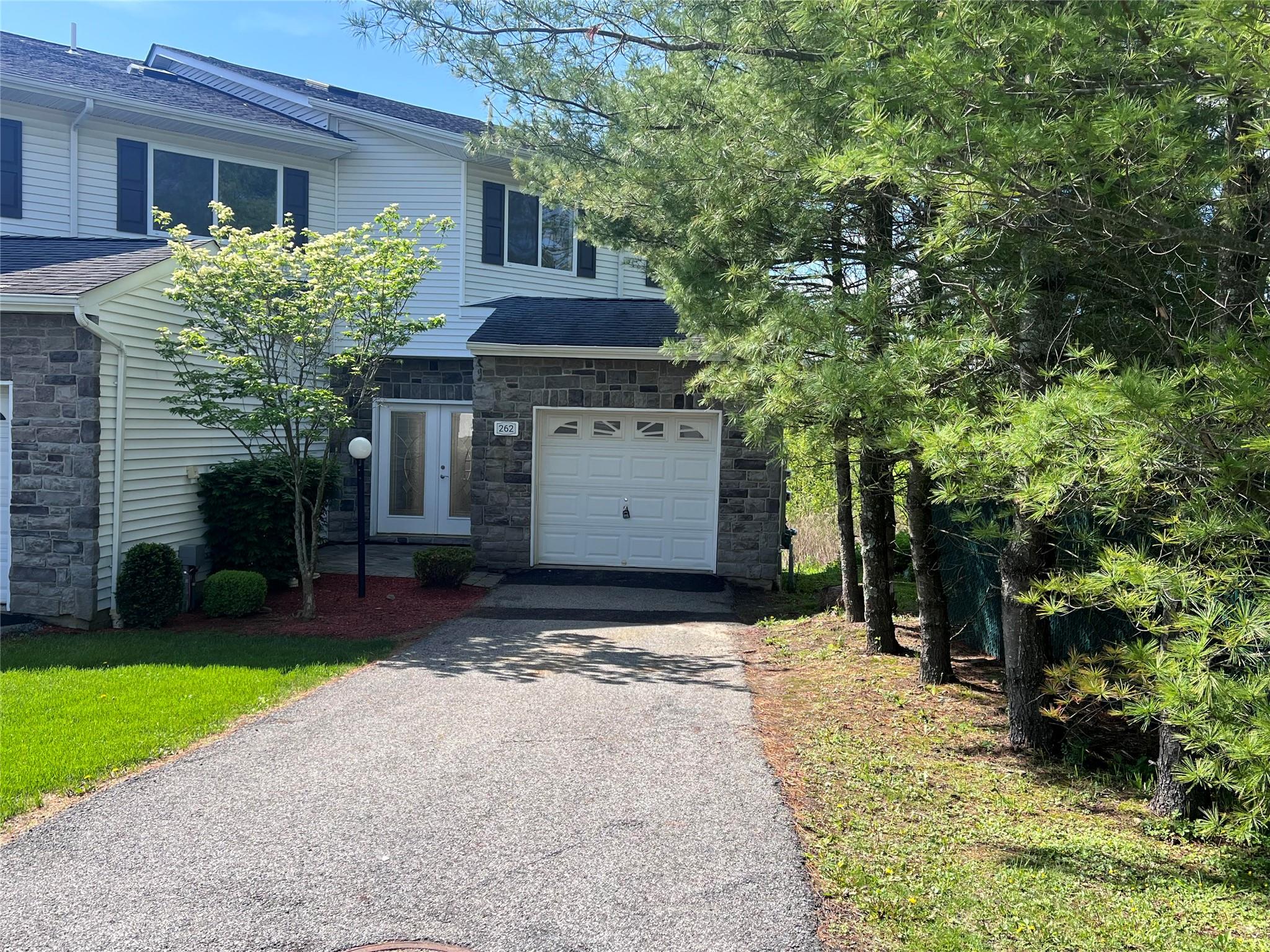 262 Tamerisk Lane, New Windsor, NY 12553