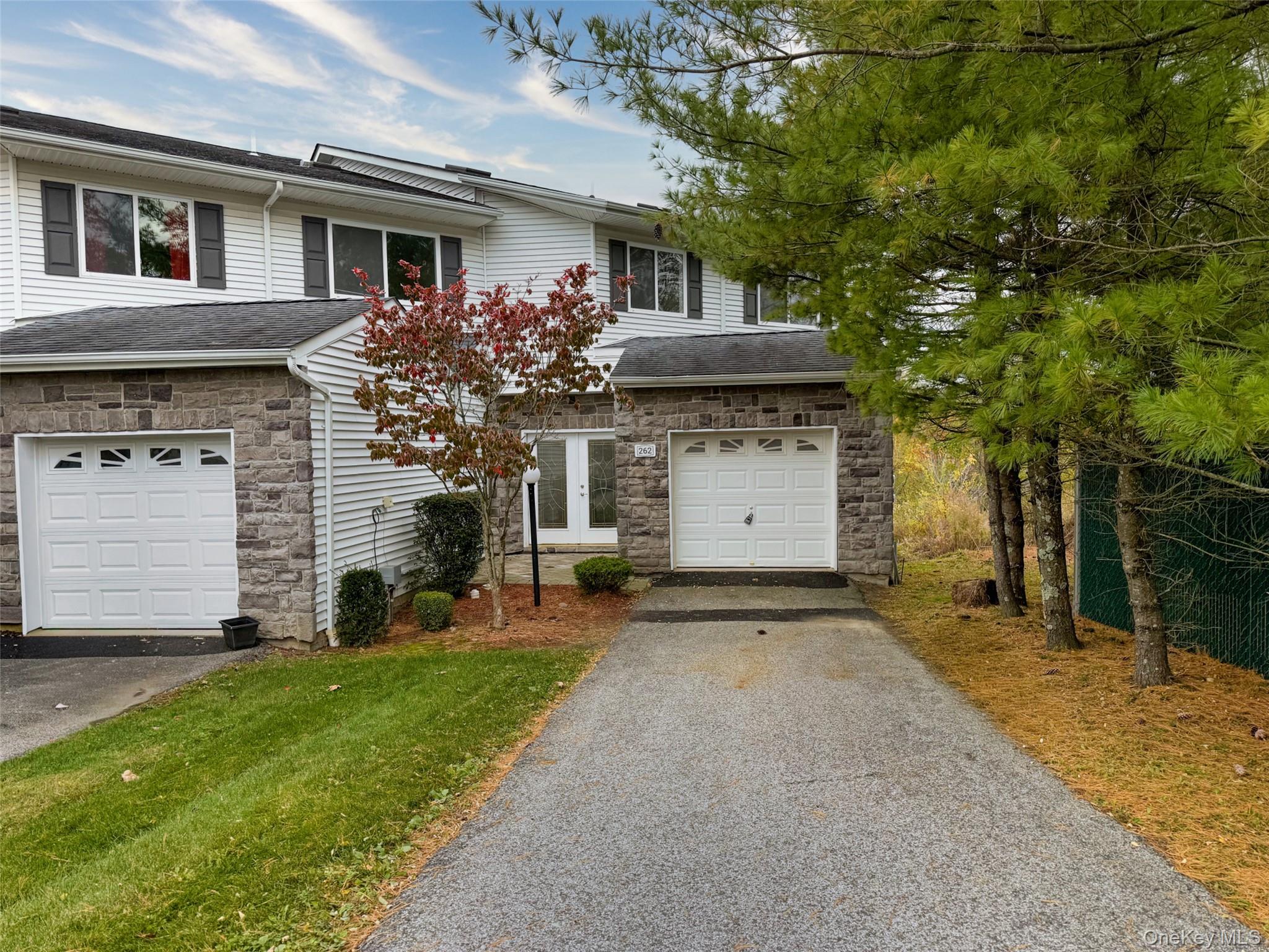 262 Tamerisk Lane, New Windsor, NY 12553