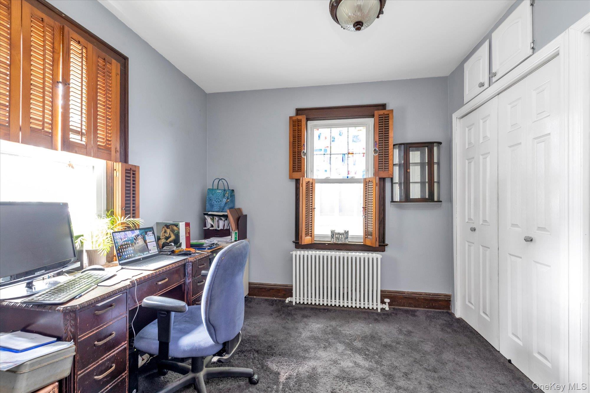 292 Ocean Avenue, East Rockaway, NY 11518