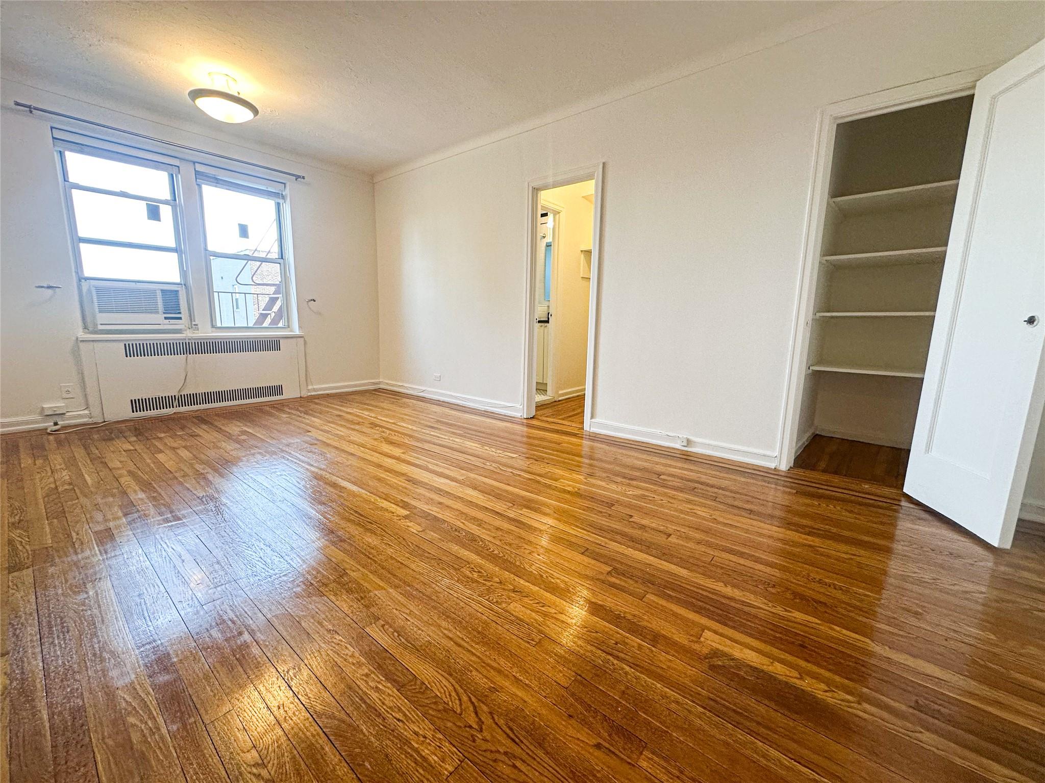 110-34 73rd Road # 6K, Forest Hills, NY 11375