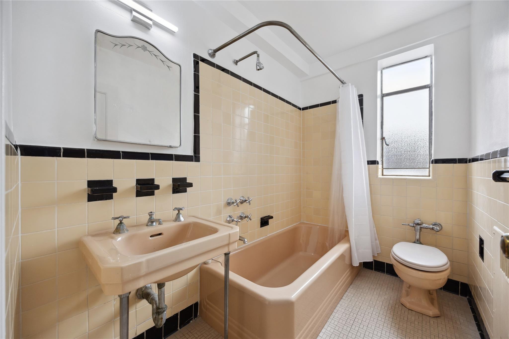 100 Riverside Drive # 13D, New York (Manhattan), NY 10024