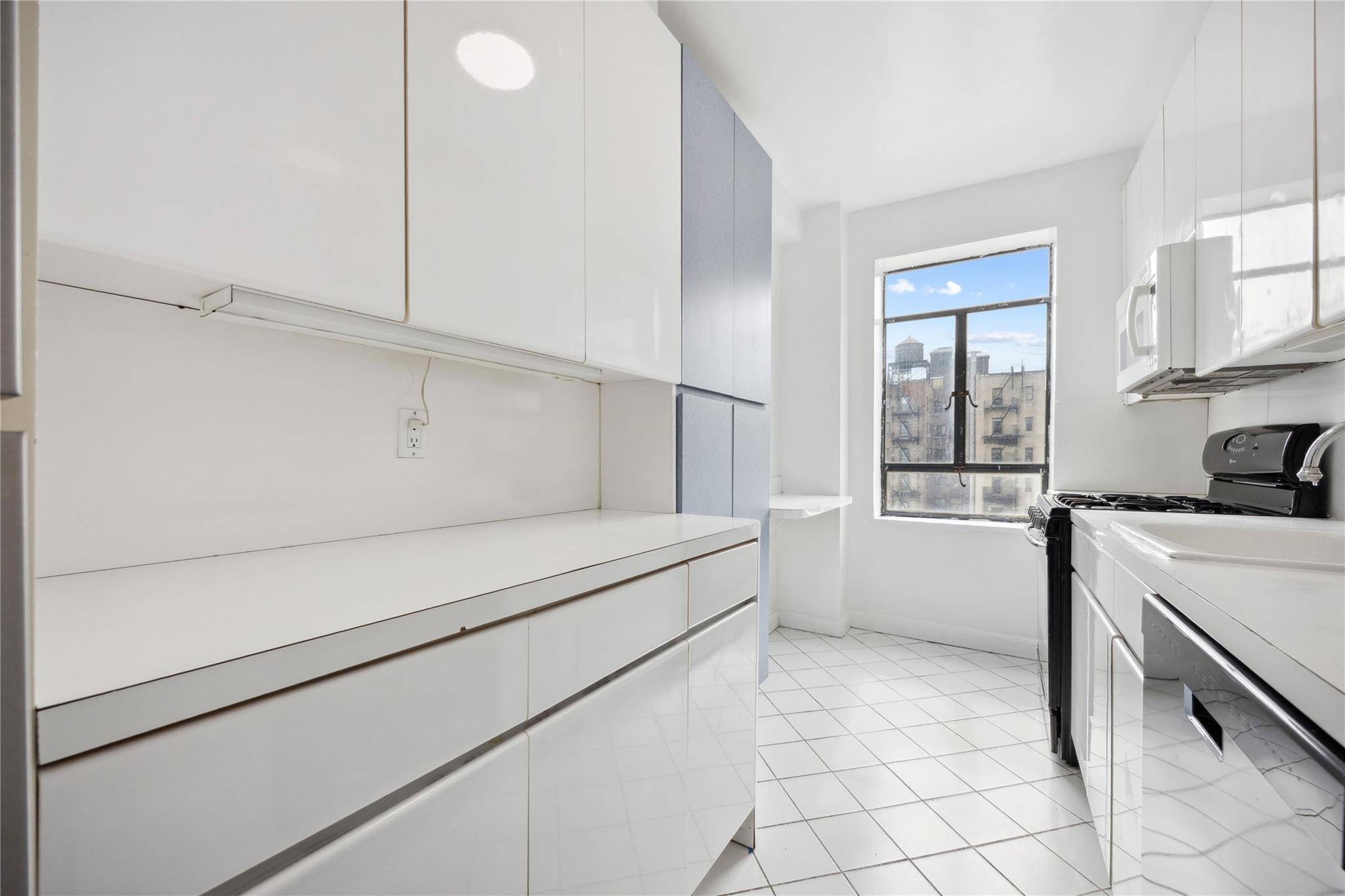 100 Riverside Drive # 13D, New York (Manhattan), NY 10024