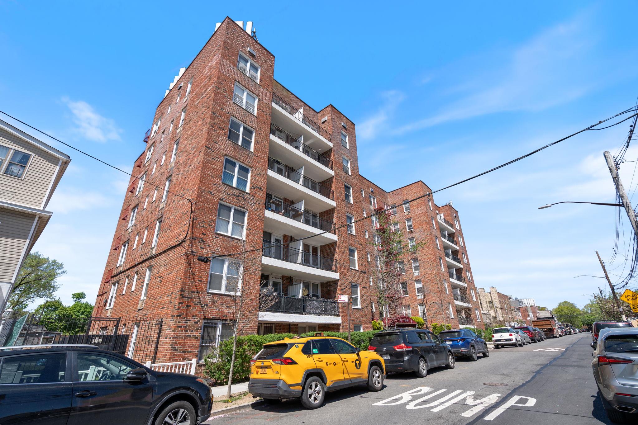 84-70 129th Street # 4W, Kew Gardens, NY 11415