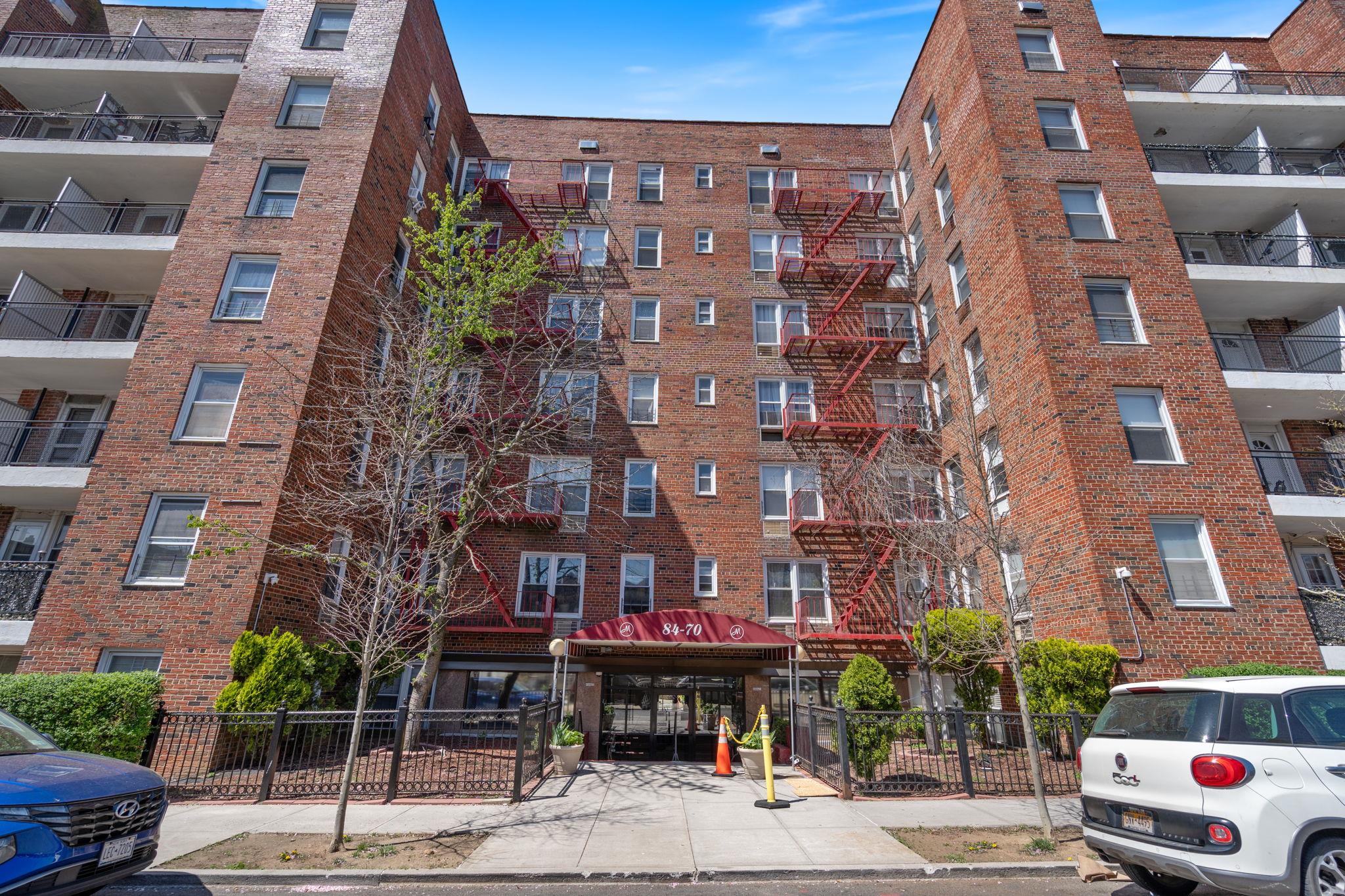84-70 129th Street # 4W, Kew Gardens, NY 11415