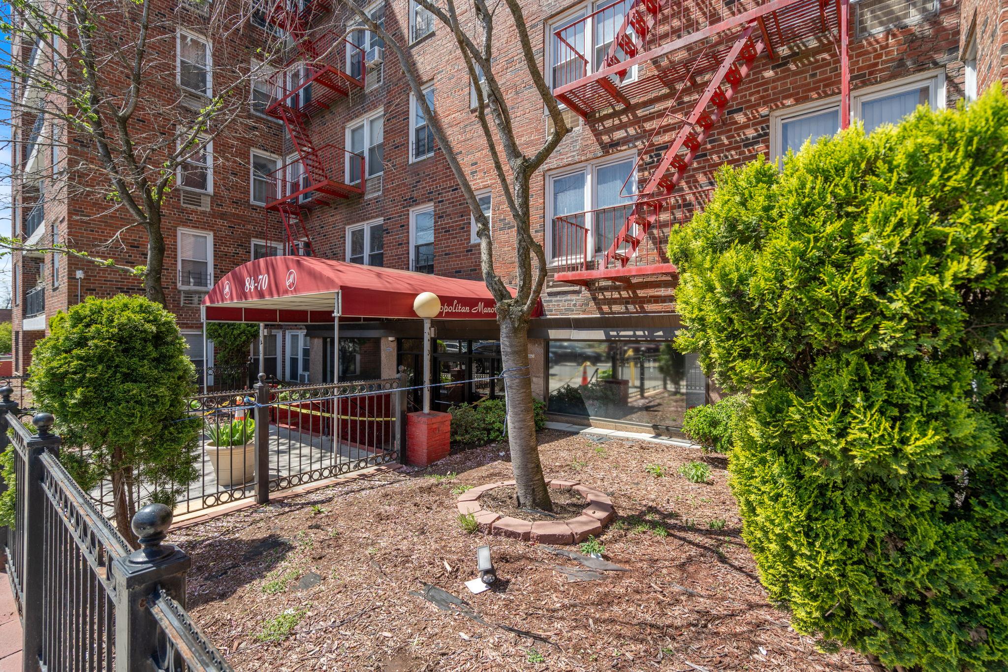 84-70 129th Street # 4W, Kew Gardens, NY 11415