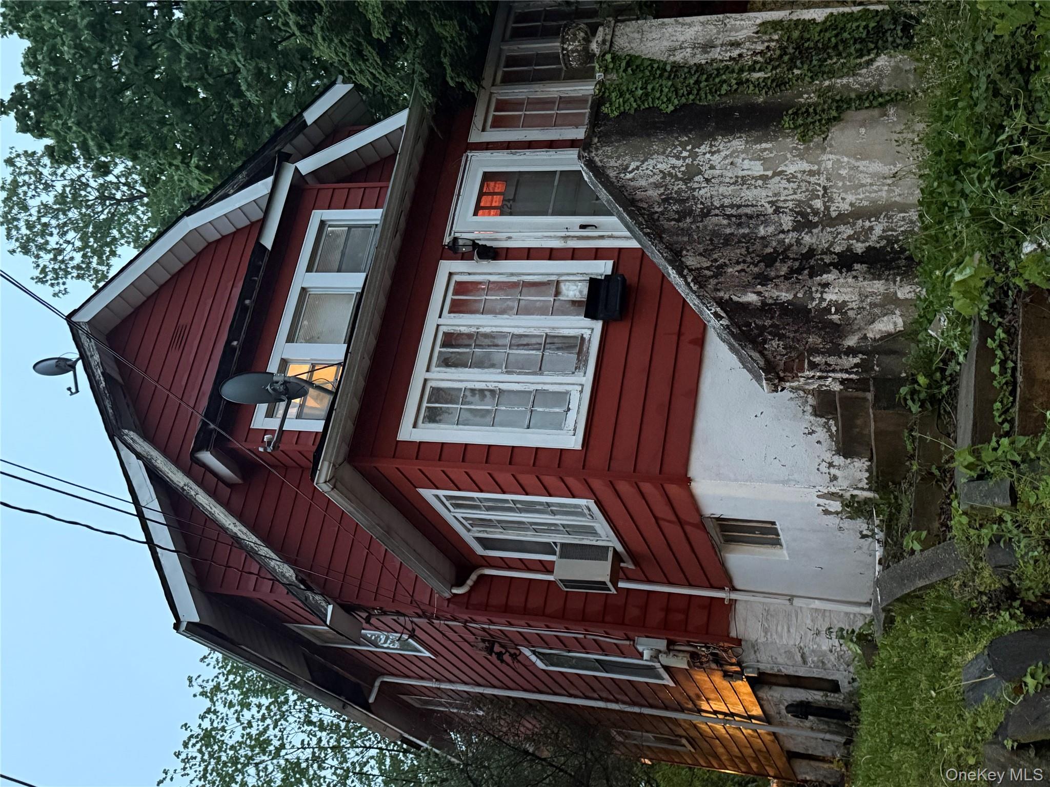 724 S 4th Avenue, Mount Vernon, NY 10550