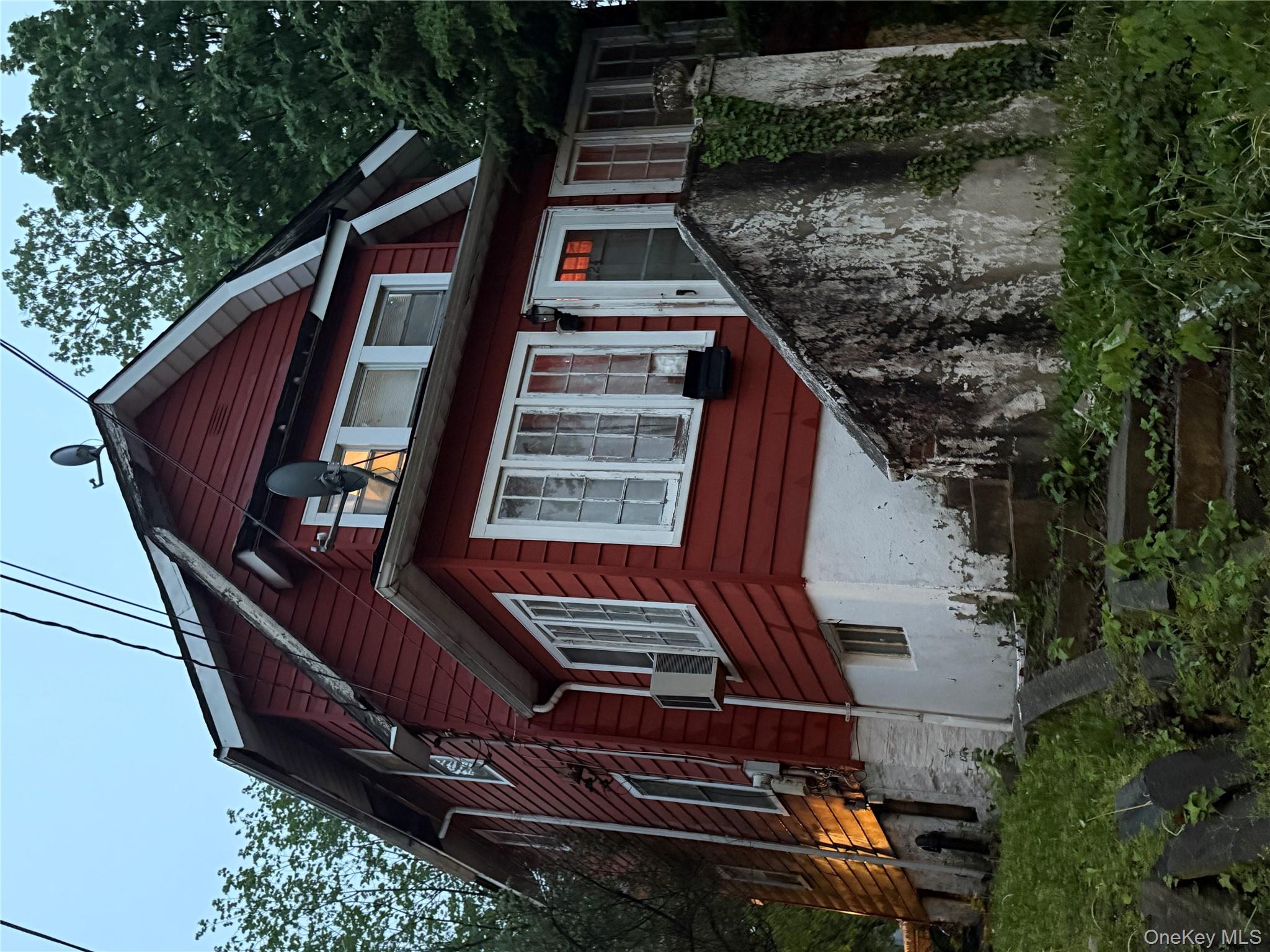 724 S 4th Avenue, Mount Vernon, NY 10550