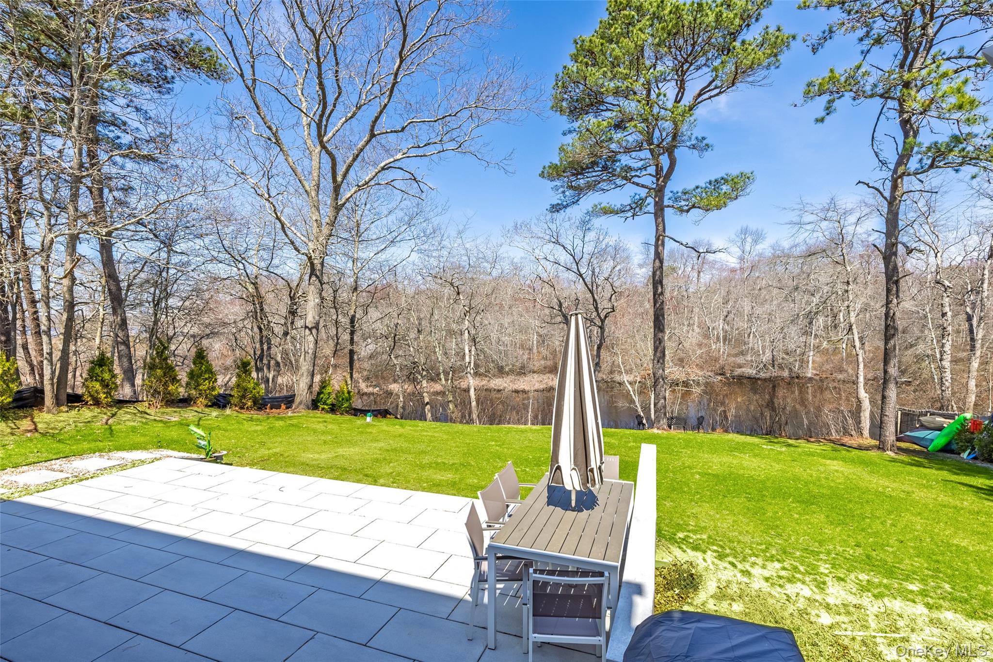 371 S River Road, Calverton, NY 11933