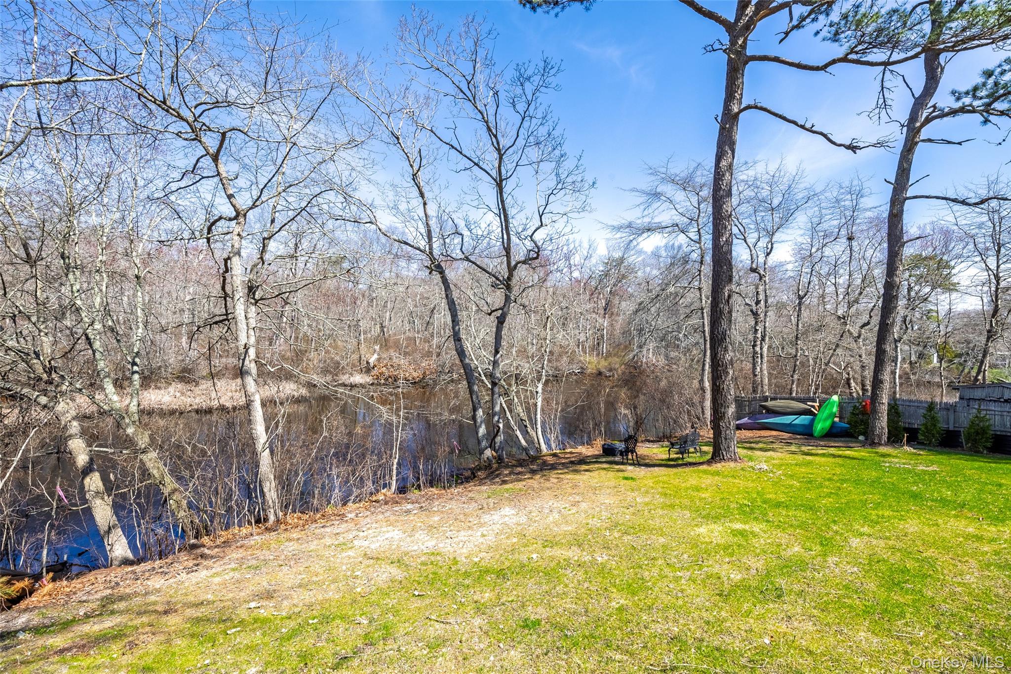 371 S River Road, Calverton, NY 11933