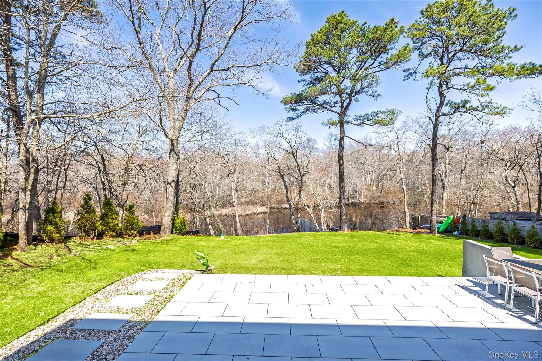 371 S River Road, Calverton, NY 11933