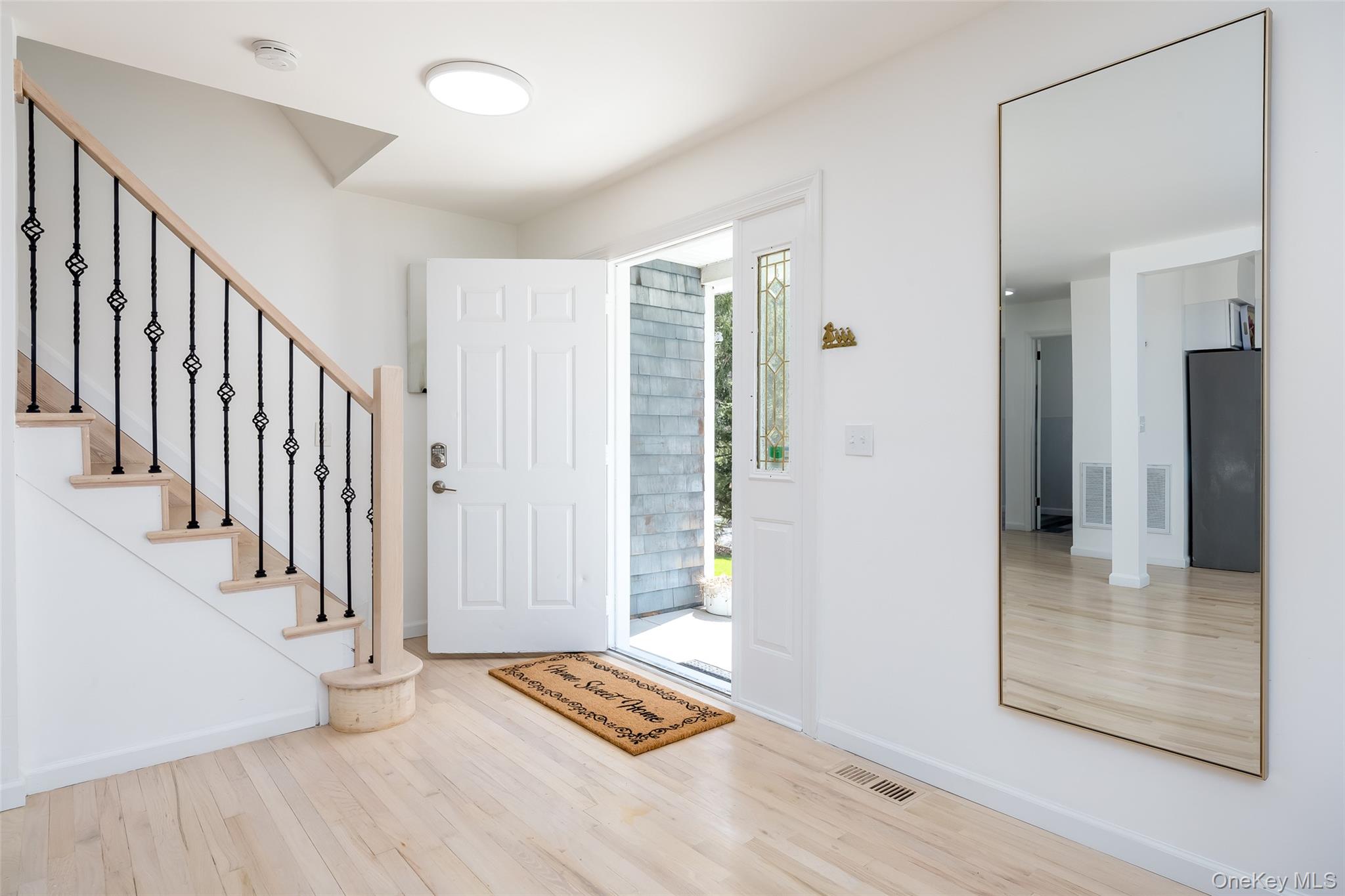 371 S River Road, Calverton, NY 11933