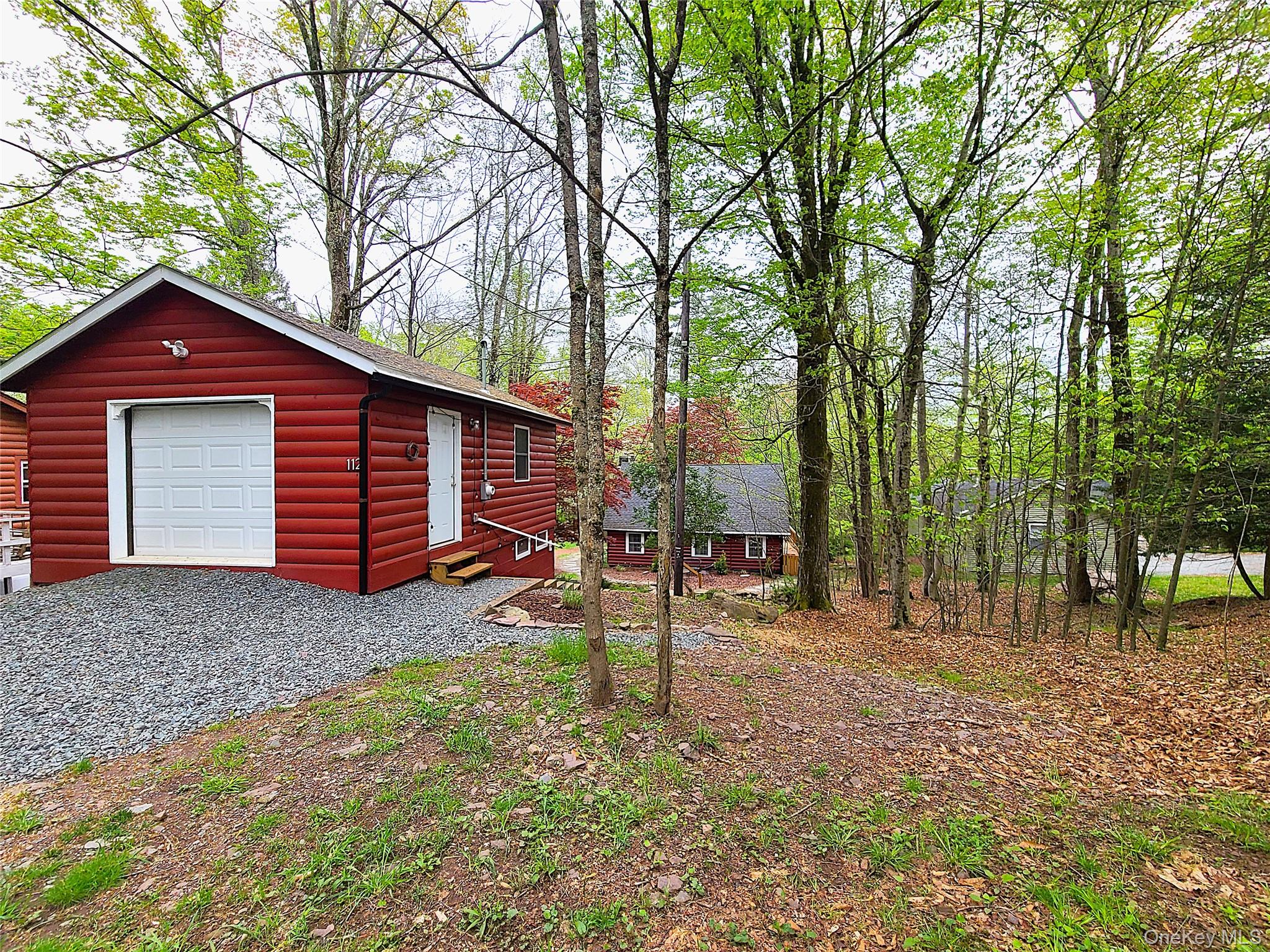 112 E Thompson Place, Smallwood, NY 12778