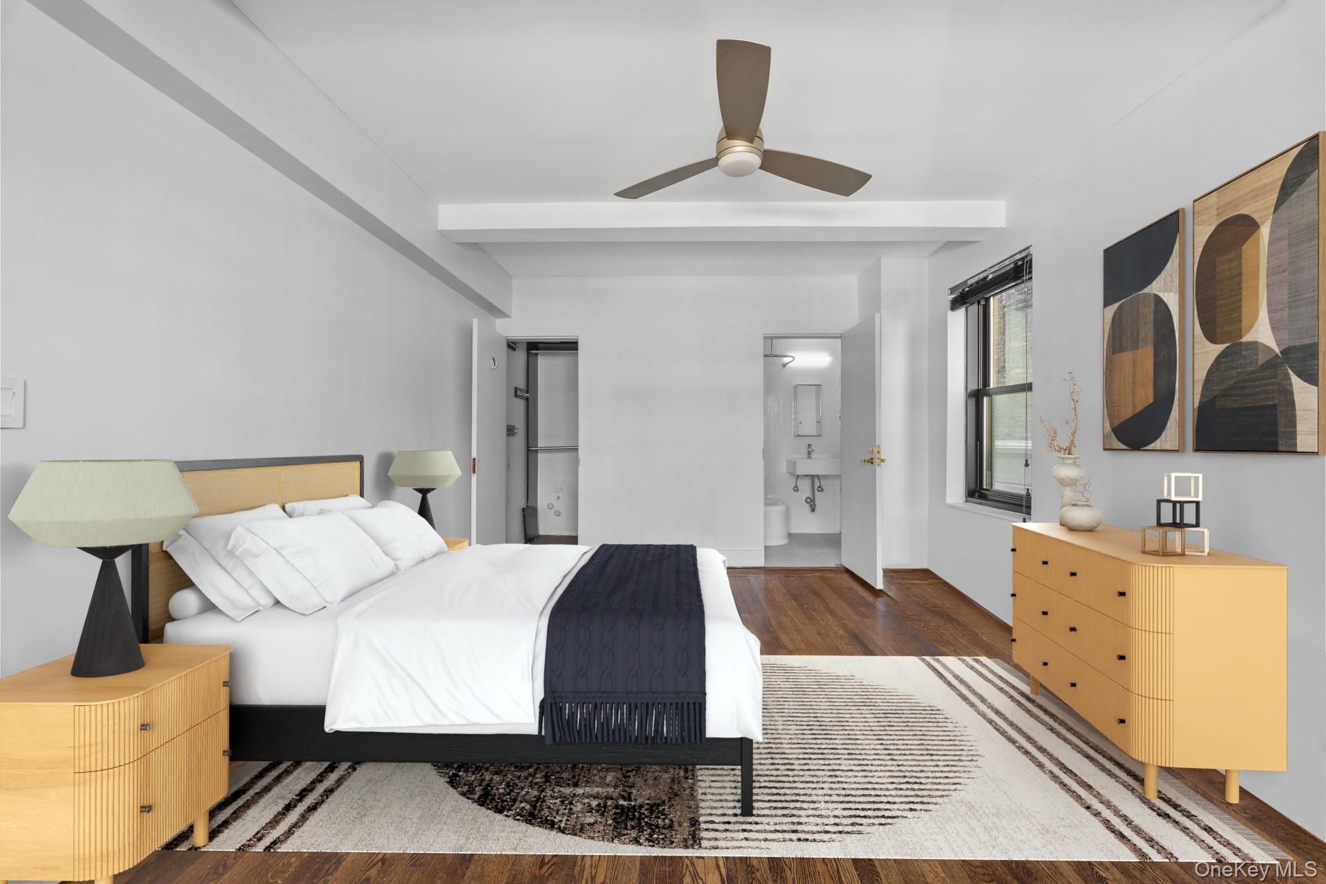 300 W 23rd Street # 2K, New York (Manhattan), NY 10011